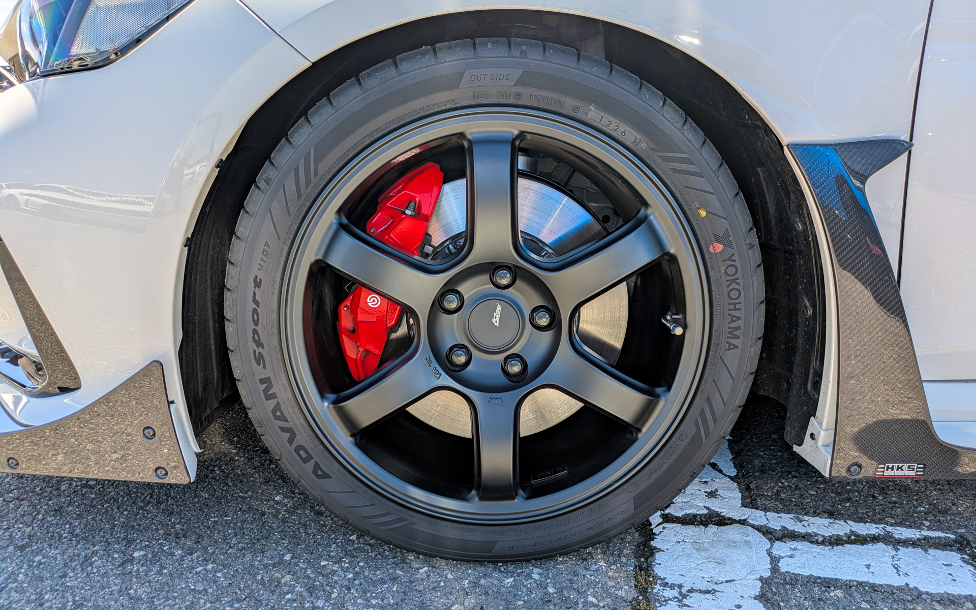 シビックTYPE R（FL5）の純正ホイールを手掛けるKOSEIは、独自技術「リバースリムフローフォーミングホイール（RRFF）」製法による新作鋳造1ピースホイール「K6 Racing」を展示