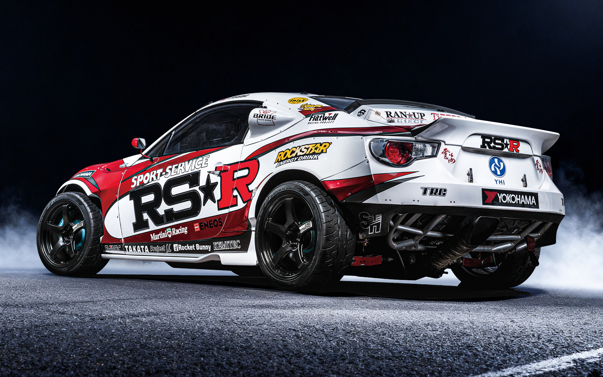 MID WHEELSのスポーツホイール“MID RACING”の新製品が登場した