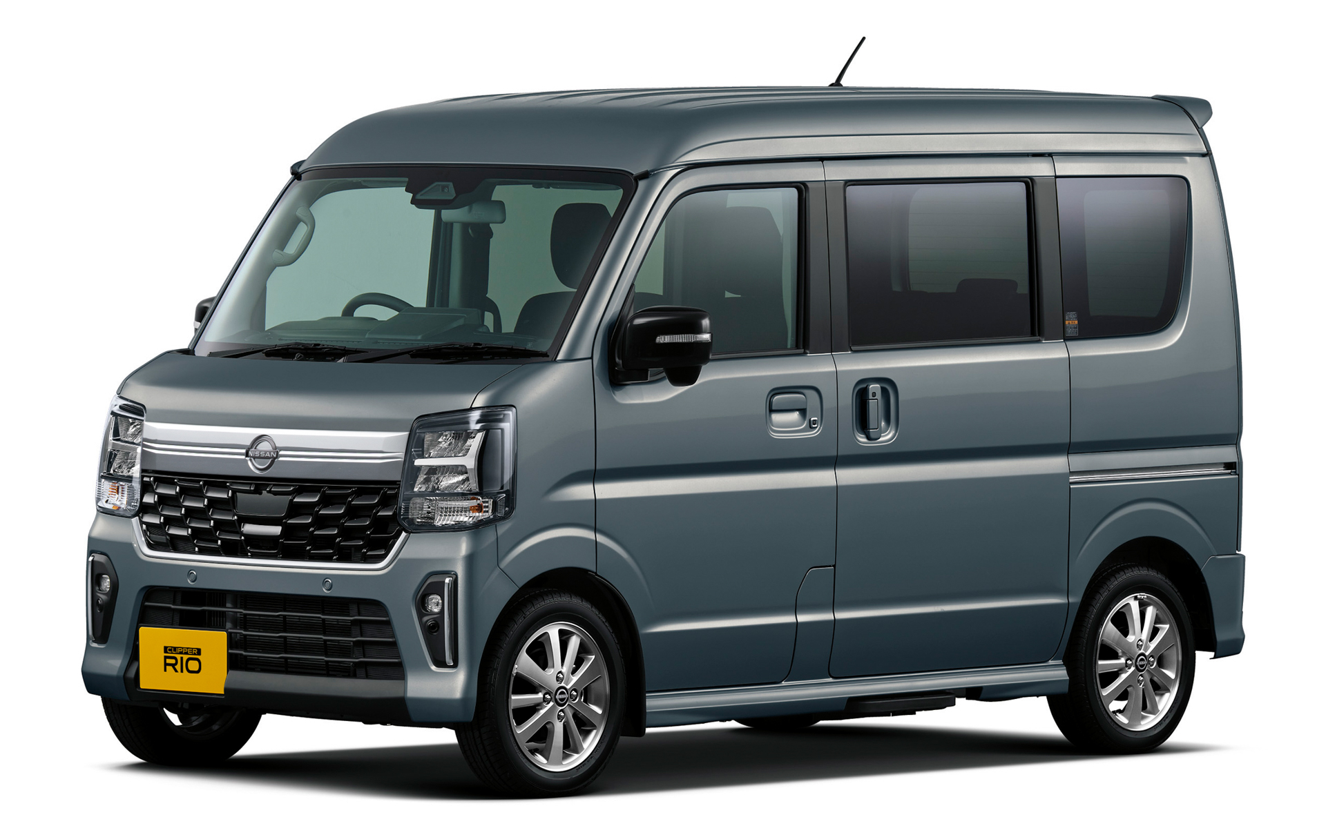 日産「クリッパー リオ」新色マジェスティックディープグレー