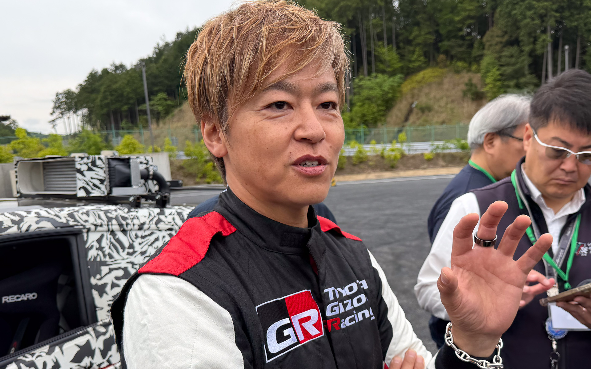 開発ドライバーを務める佐々木雅弘選手