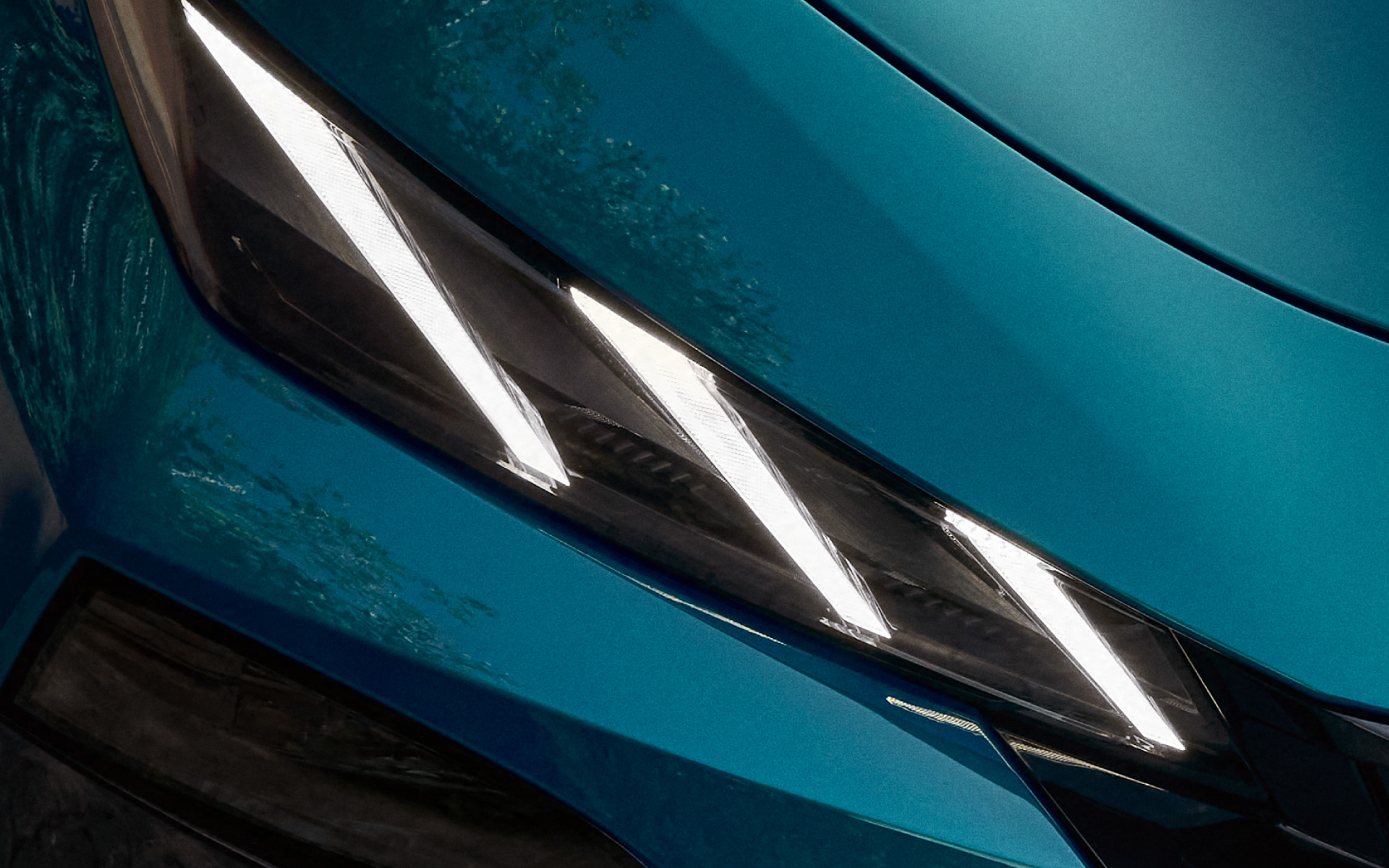 新型308 GT ハイブリッド