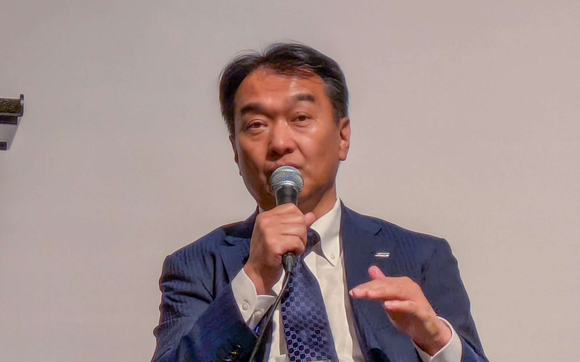 フジホールディングス株式会社およびフジトランスポート株式会社 代表取締役 松岡弘晃氏