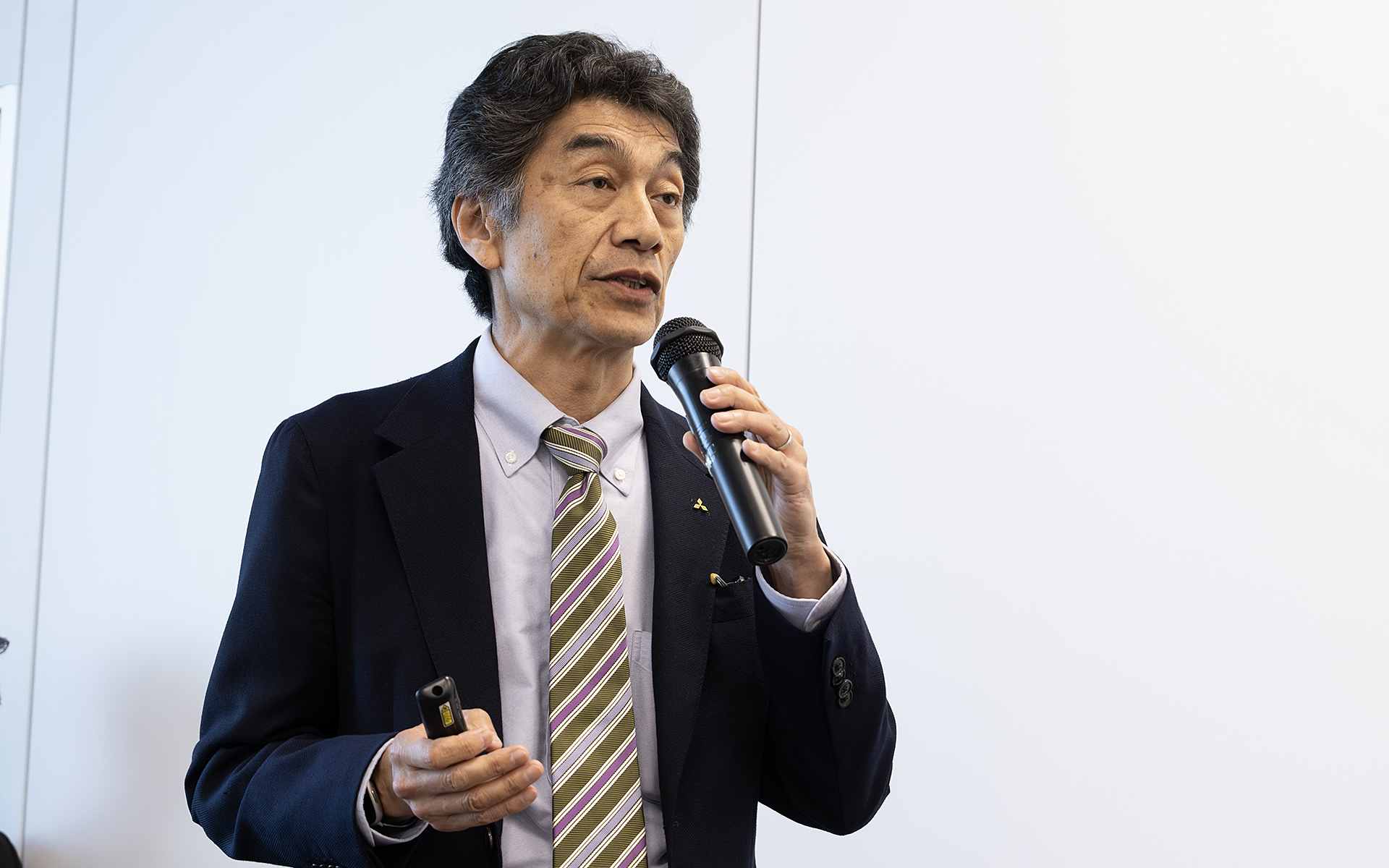三菱自動車工業株式会社 開発フェロー博士（工学）の澤瀬薫氏