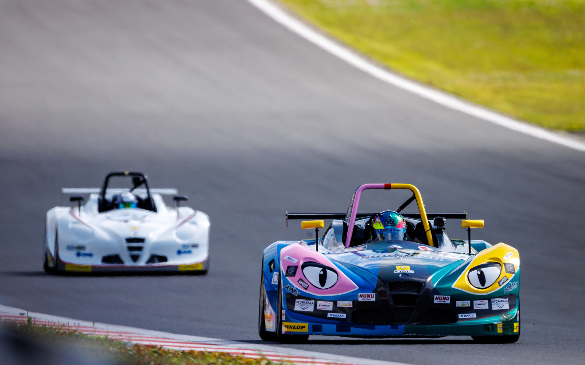 予選2位の714号車 FinalLapRacing 金本きれい選手は残念ながらリタイヤとなった
