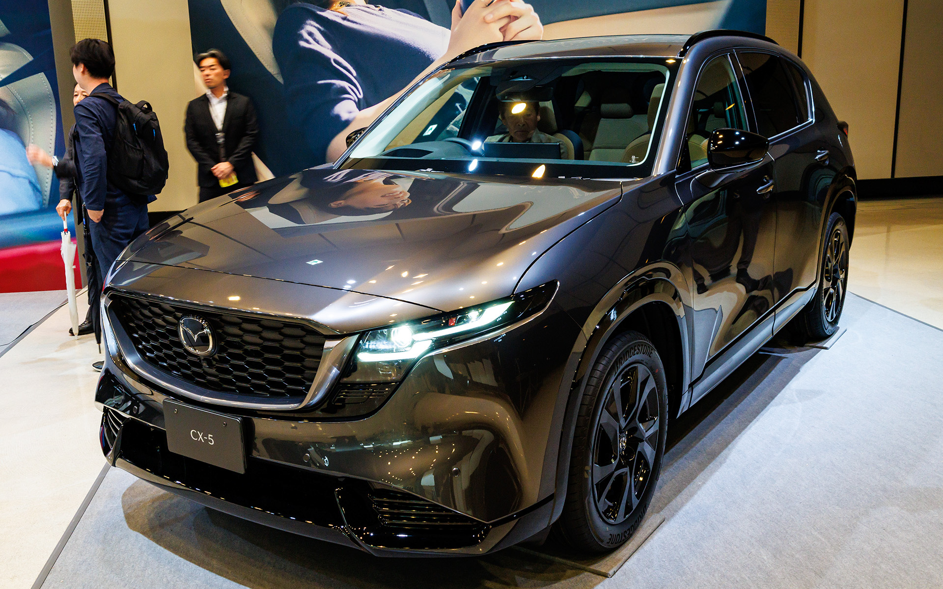 Gグレード、AWD。価格は375万6500円