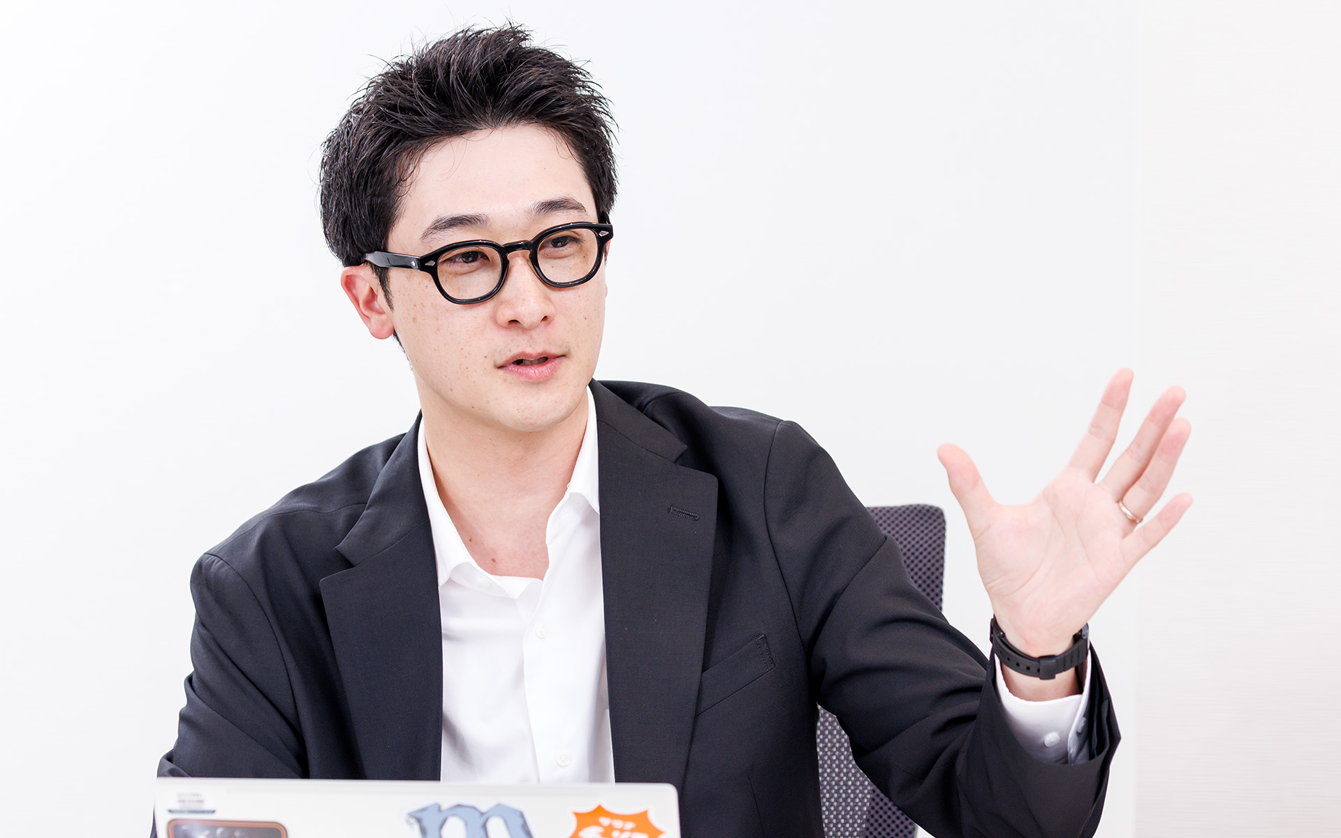 製品企画を担当する加藤龍太氏