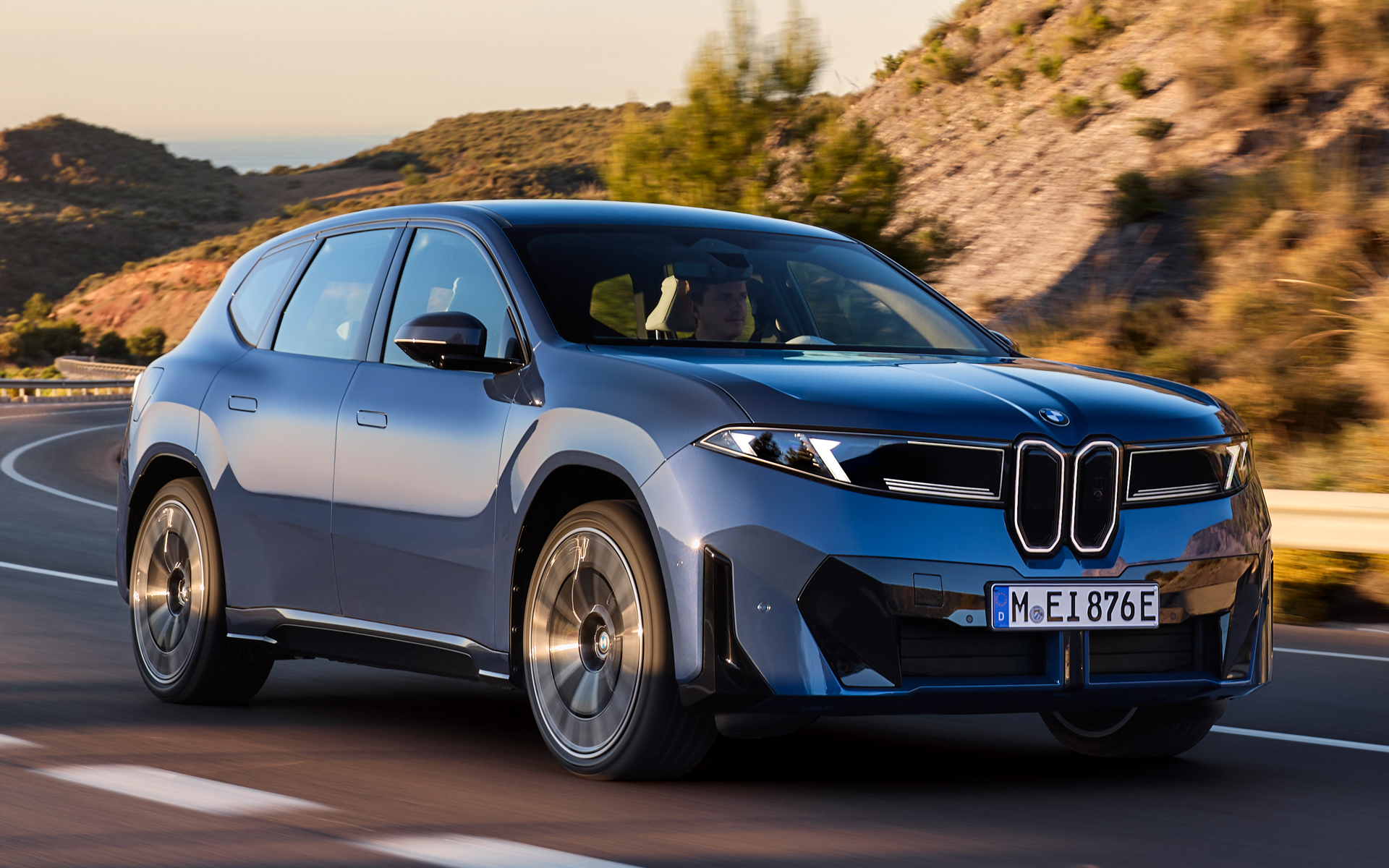 BMWのノイエ・クラッセ第1弾モデル新型「iX3」