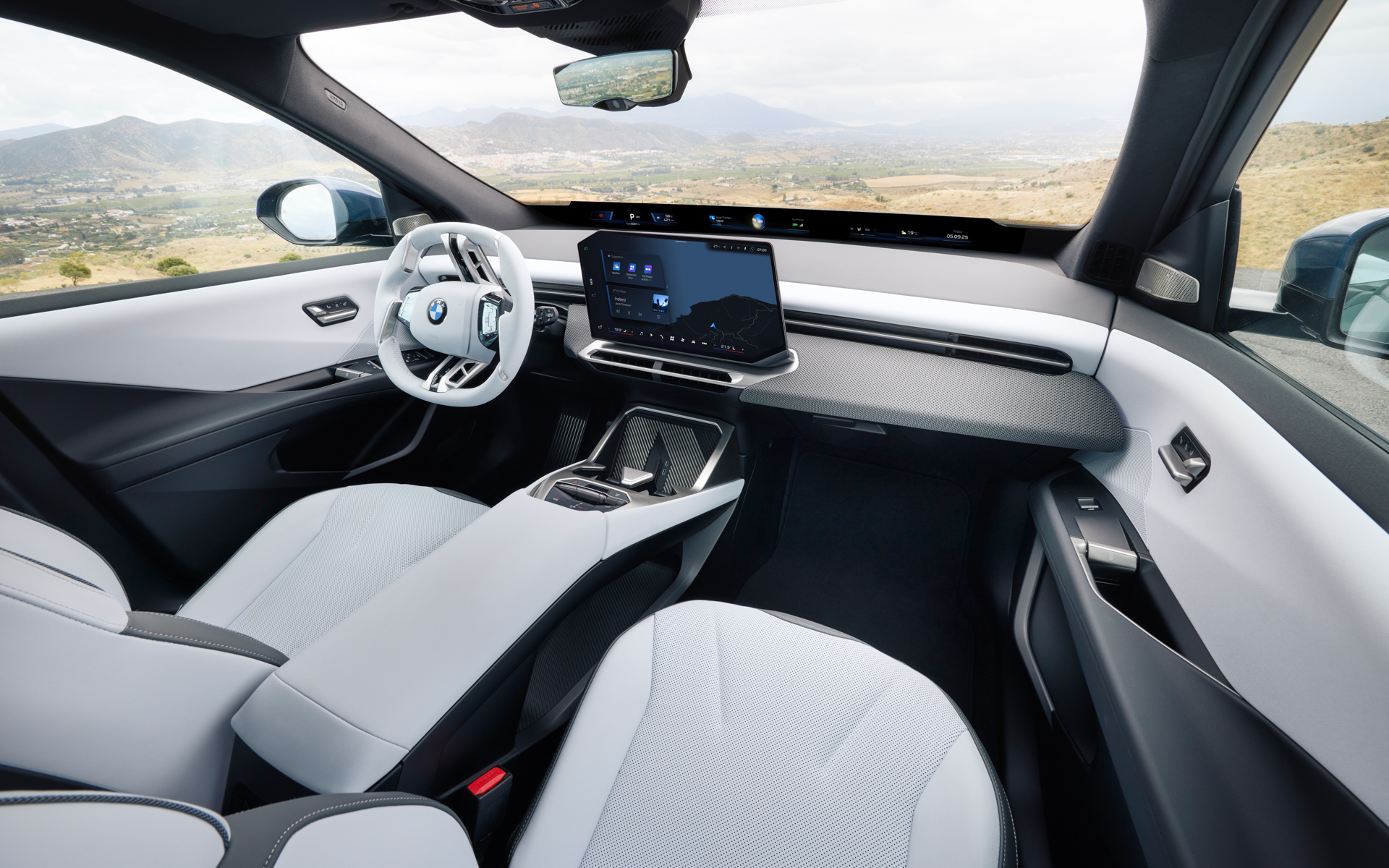 BMWのノイエ・クラッセ第1弾モデル新型「iX3」のインテリア