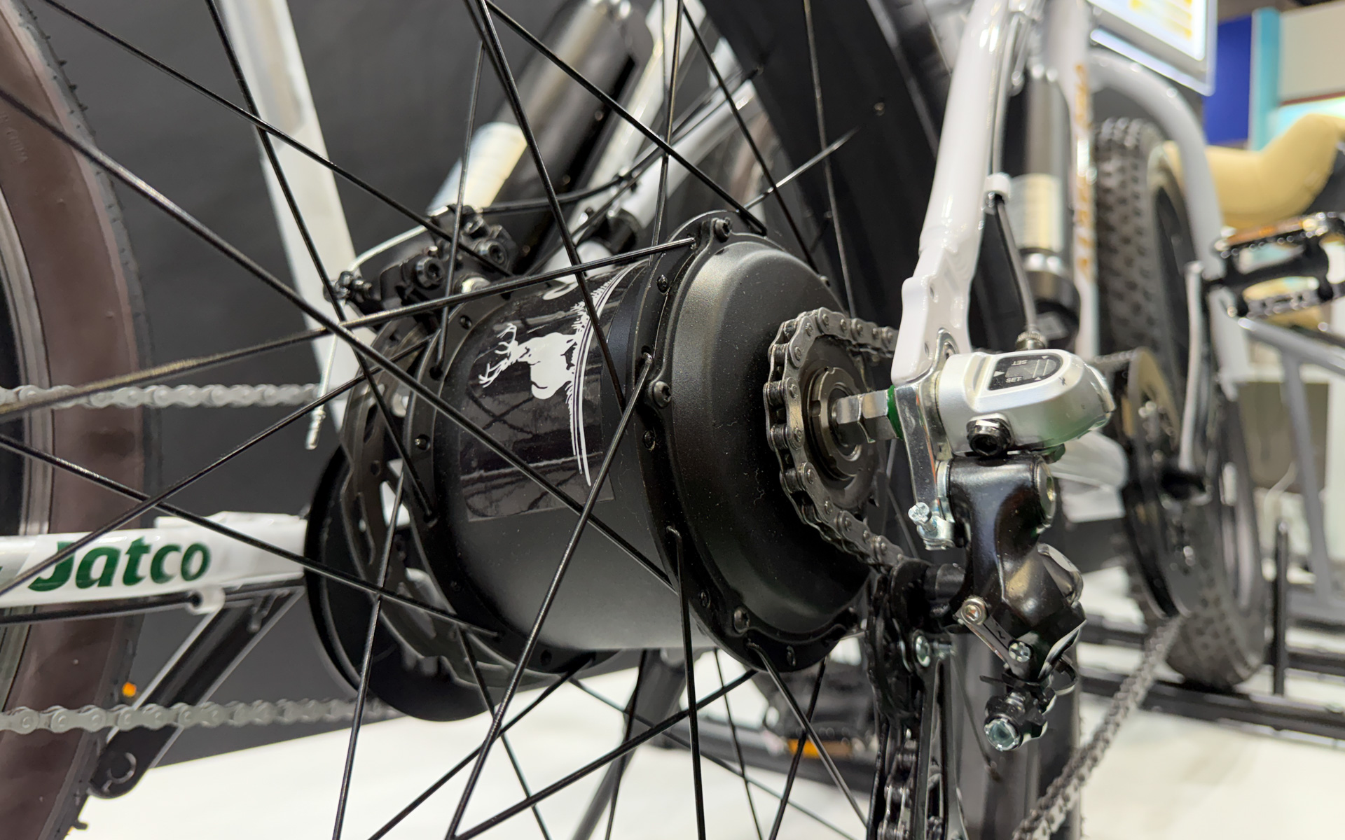 電動アシスト自転車用2-in-1ドライブユニット「GLIDE AXCEL（グライドアクセル）」