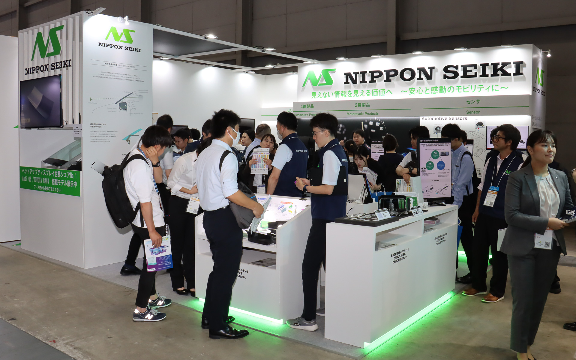 パシフィコ横浜の展示ホール・515にある日本精機ブース