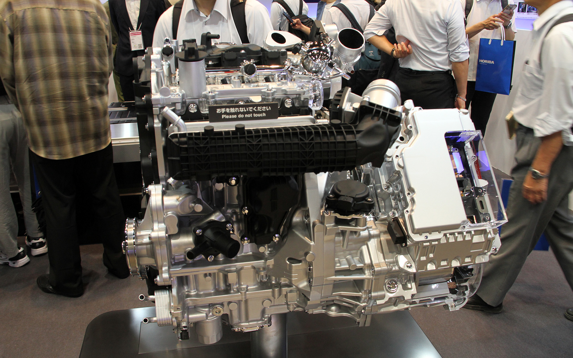 第3世代e-POWERの5-in-1 e-POWERパワートレーン。構成されるZR15DDTeエンジンの最高出力は116kW、最大トルクは237Nm。YM52モーターの最高出力は151kW、最大トルクは330Nmとのこと