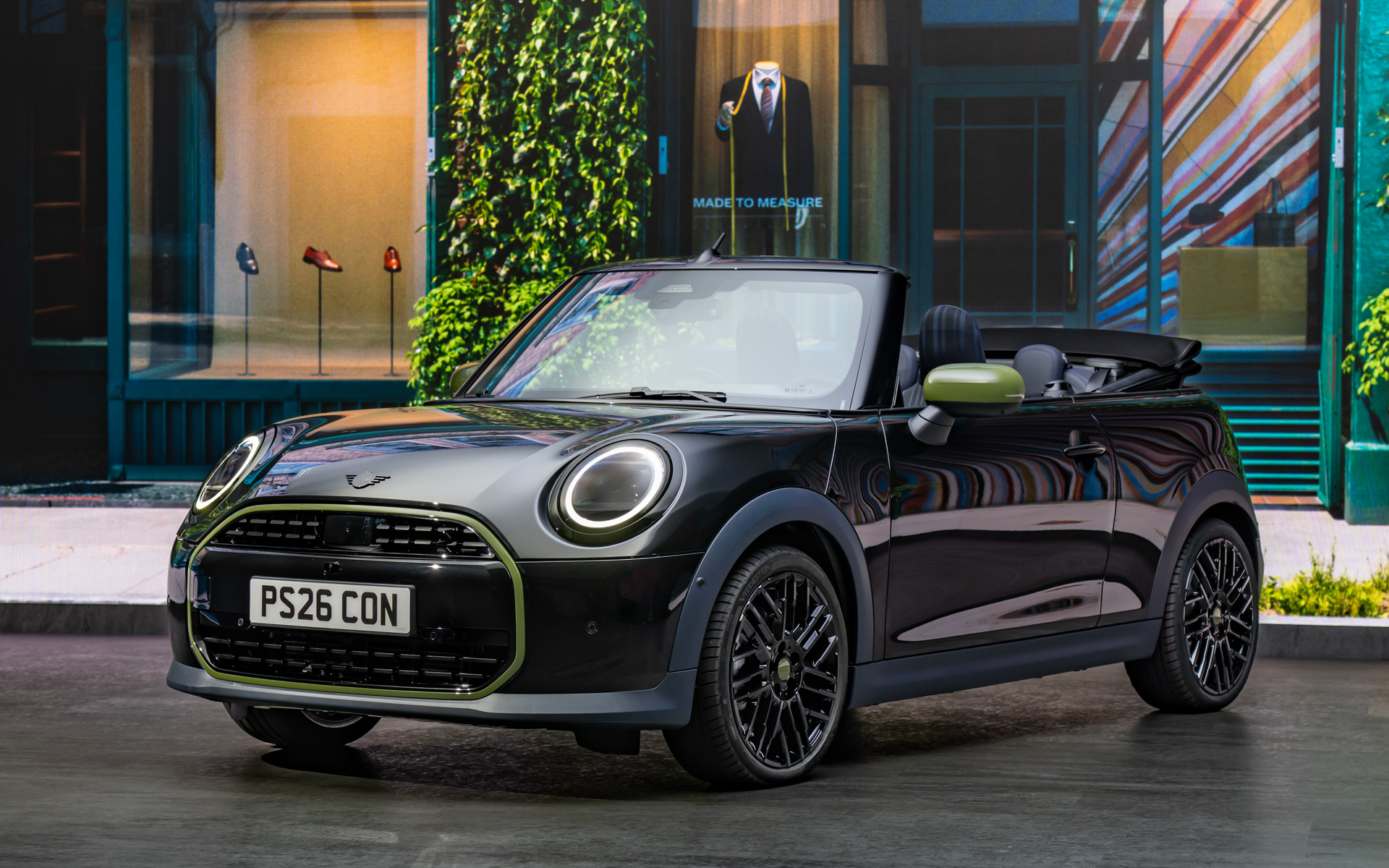 The MINI Cooper Convertible Paul Smith Edition