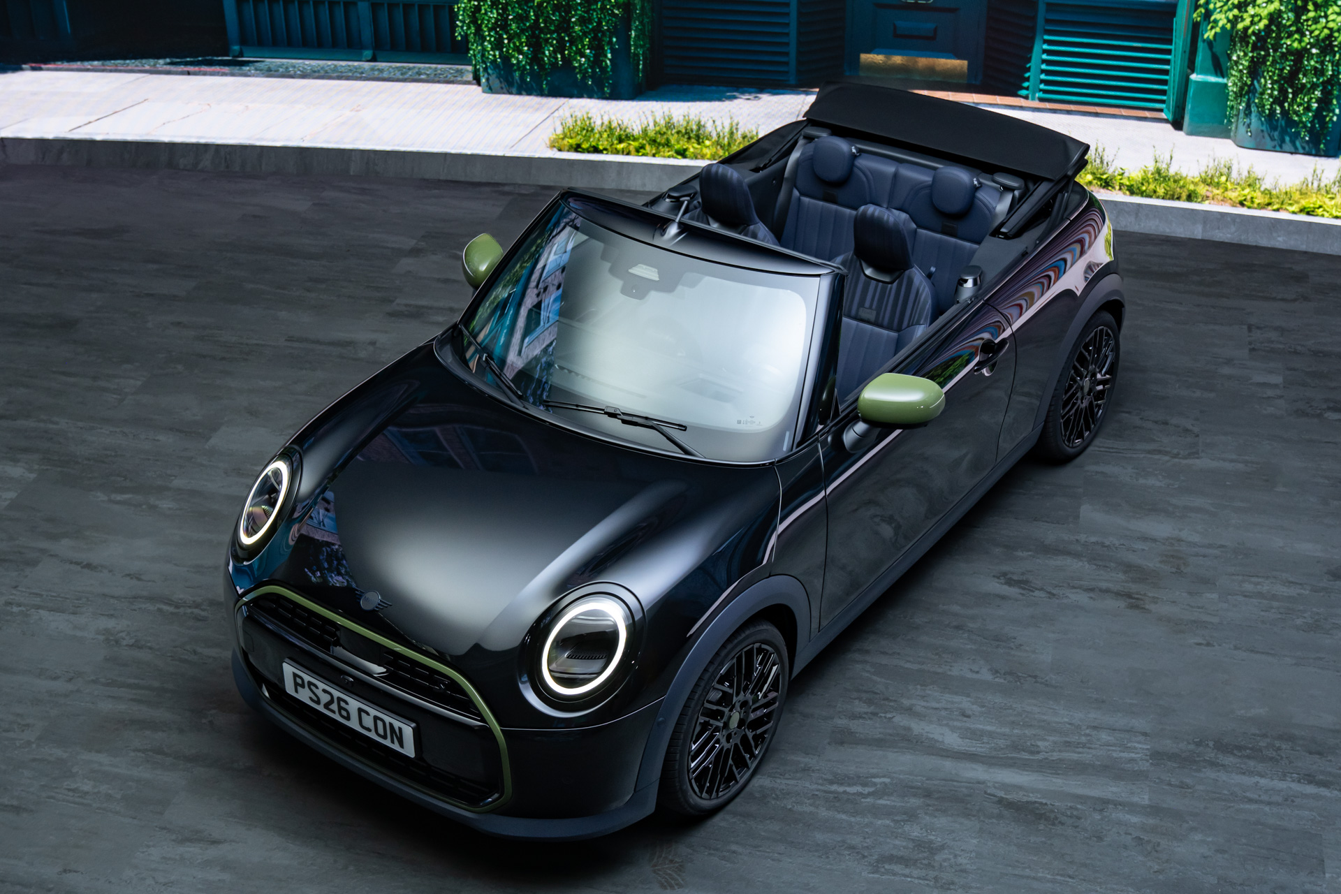 The MINI Cooper Convertible Paul Smith Edition
