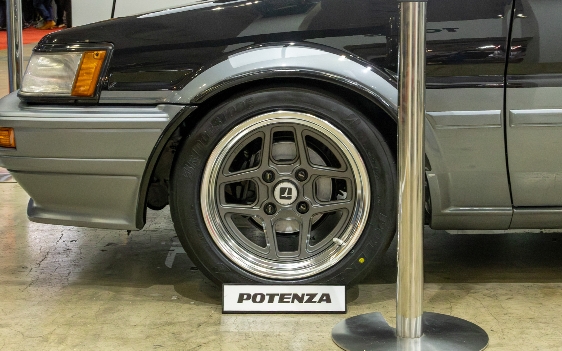 「TOM’S HERITAGE」としてレストアされた「トヨタ カローラレビン（AE86）」