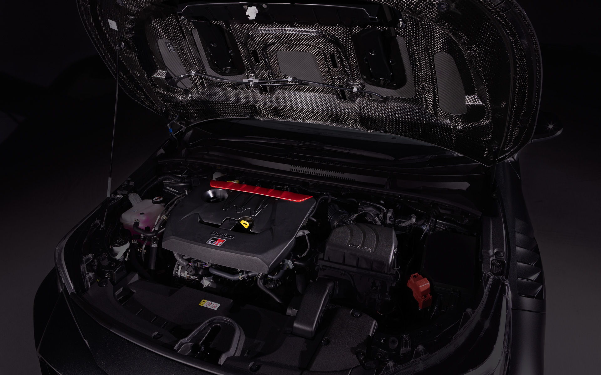 直列3気筒1.6リッターターボ「G16E-GTS」エンジンは最大トルクをベース車比で15Nm増の415Nmを実現