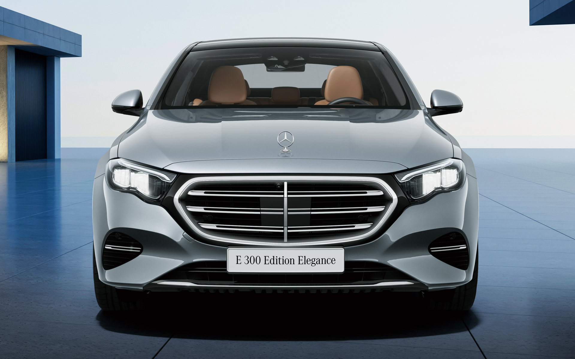 特別仕様車「E300エディション エレガンス（ISG）」