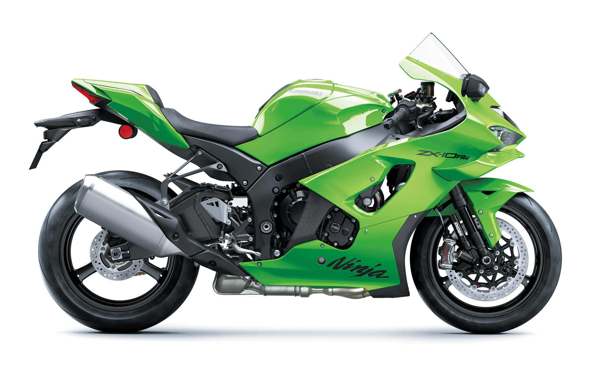 Ninja ZX-10RRはスーパーバイク世界選手権で実績のあるピレリ製タイヤ「Supercorsa SP（V3）」を装着