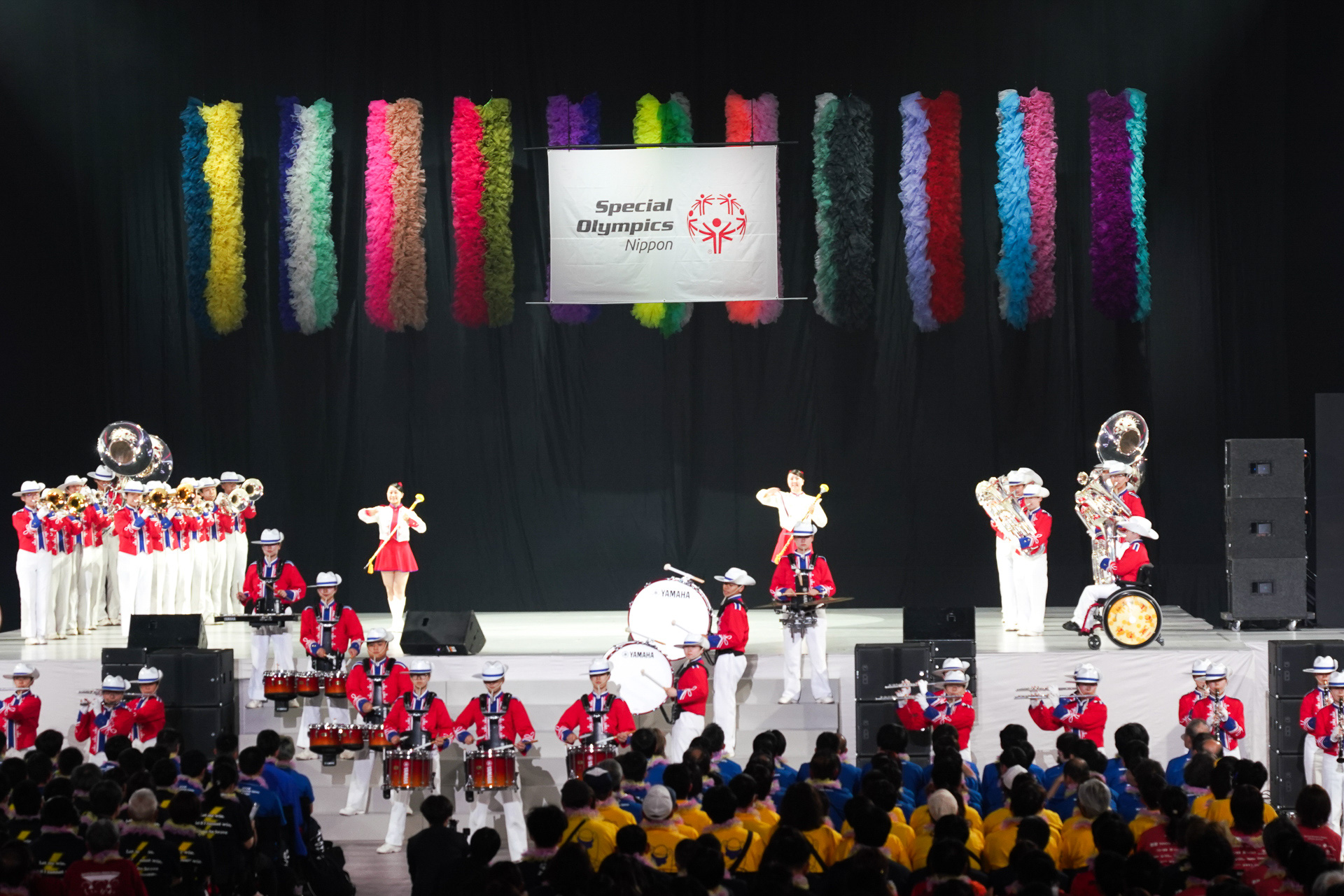 スペシャルオリンピックス日本旗の掲揚。演奏は柏市立柏高等学校吹奏楽部