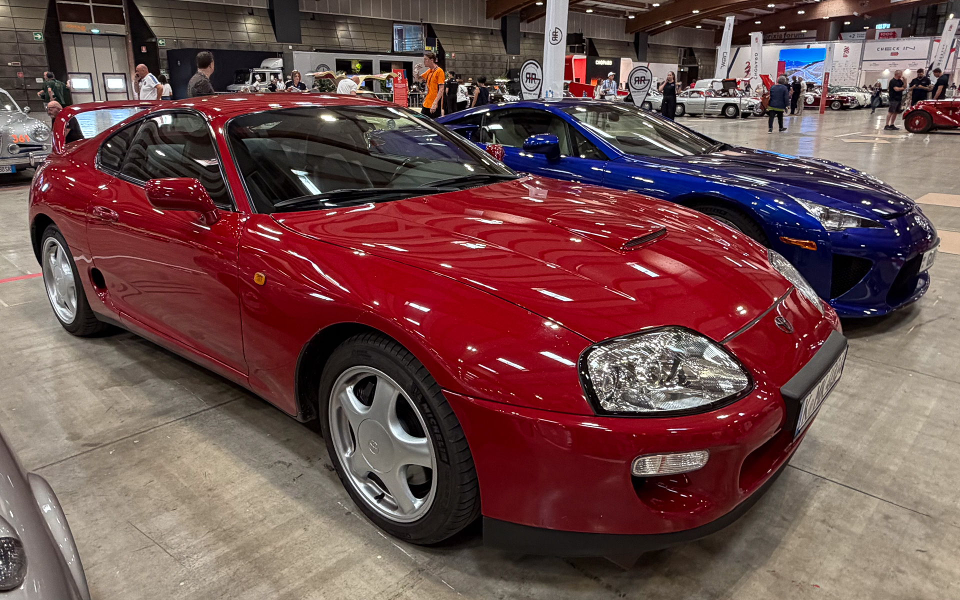 スープラ（JZA80型）