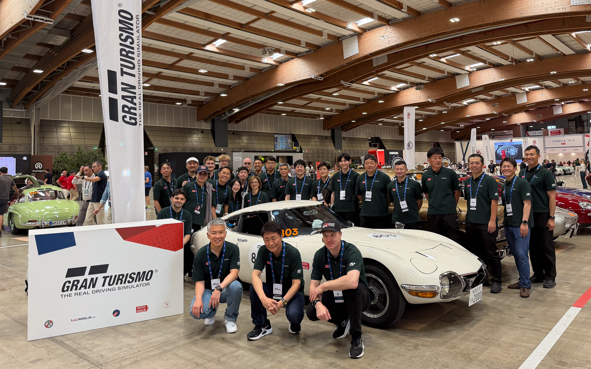 イタリアのヒストリックラリー「1000Miglia（ミッレミリア）」内で行なわれる特別企画「1000Miglia Gran Turismo Experience 2026」に参加するトヨタ自動車スタッフ、ポリフォニー・デジタルスタッフ