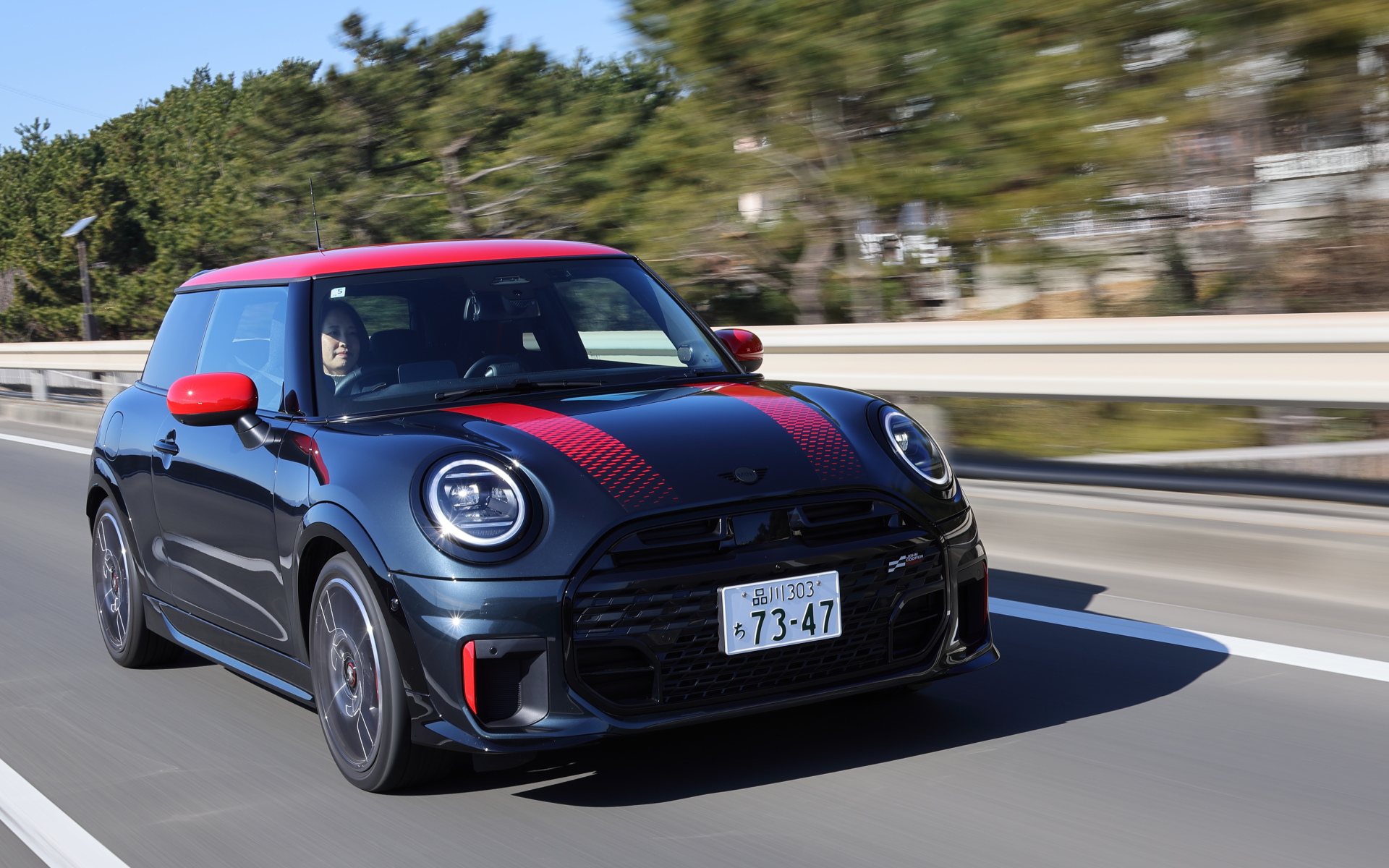 思わず笑みがこぼれるほど運転が楽しい！