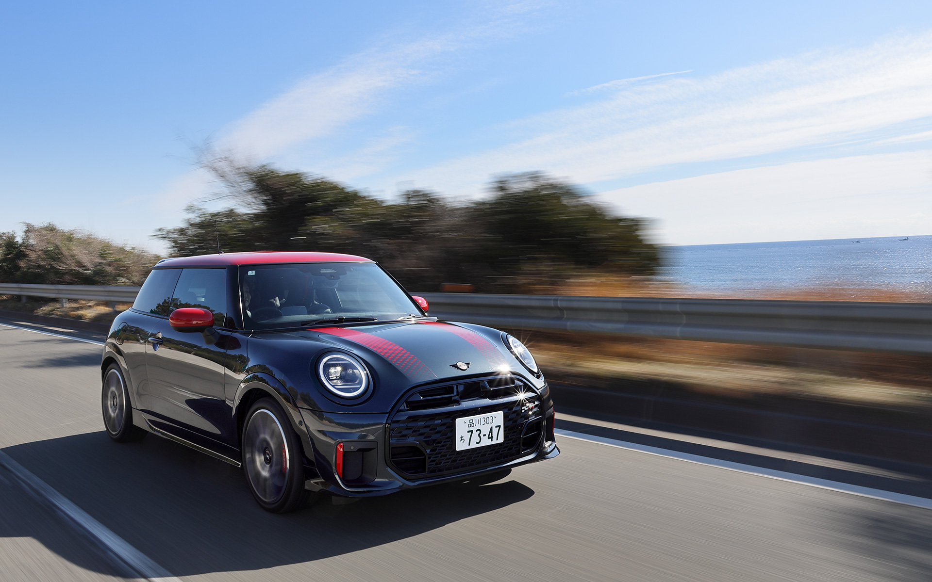 ハイパフォーマンスモデルの「MINI ジョン・クーパー・ワークス」に試乗
