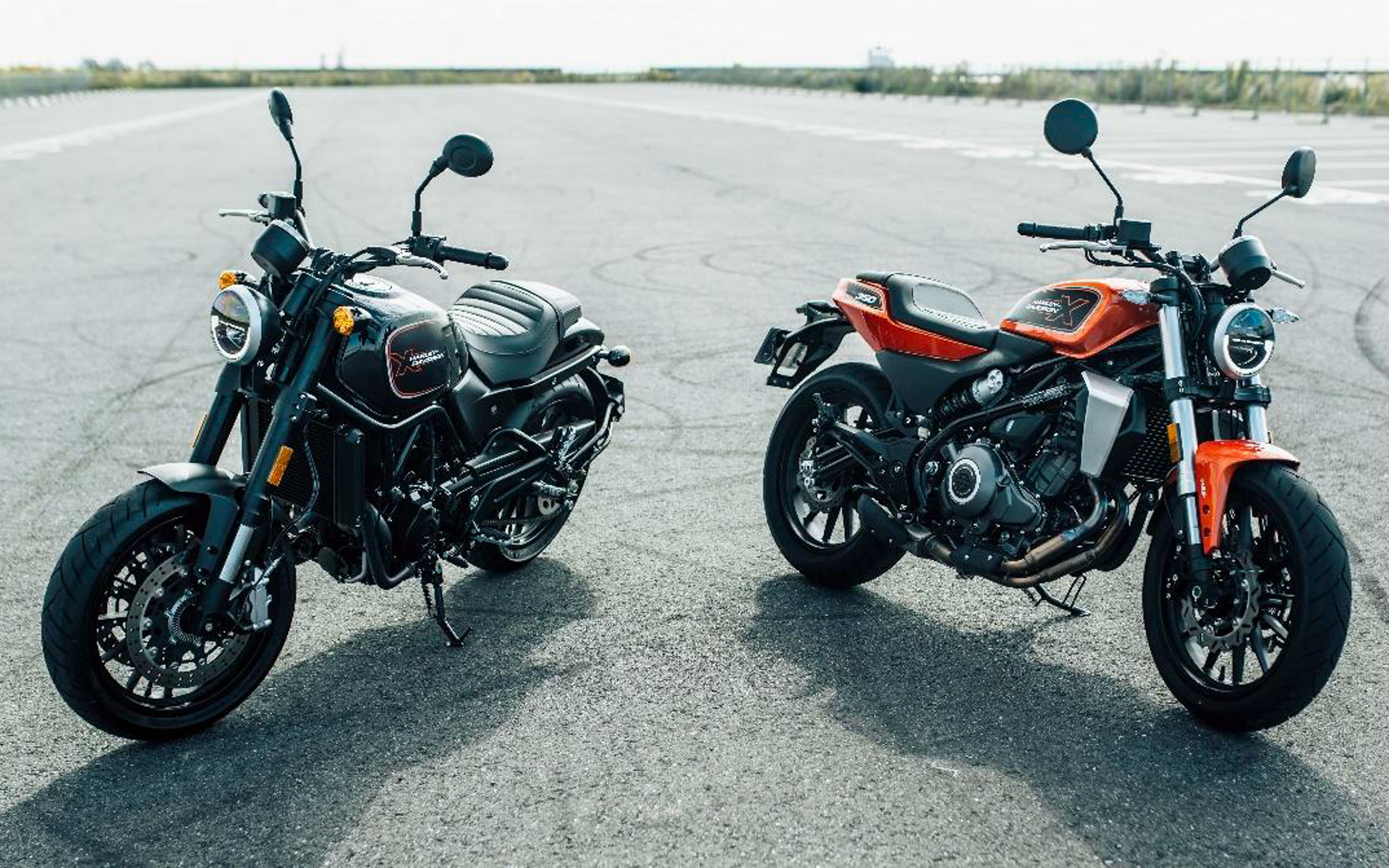 左から「X 500」と「X 350」