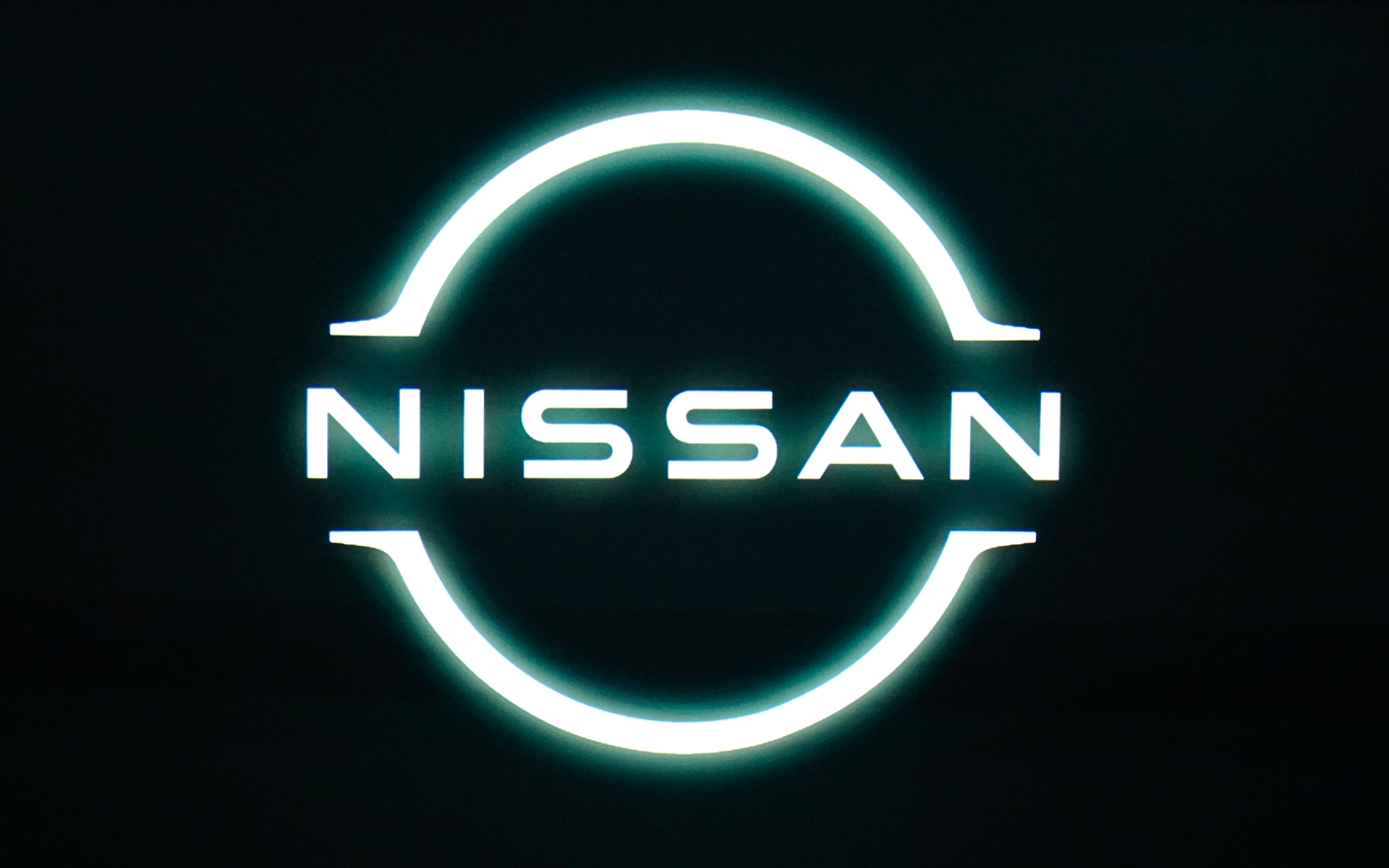 日産自動車が新型車の発表を予告した