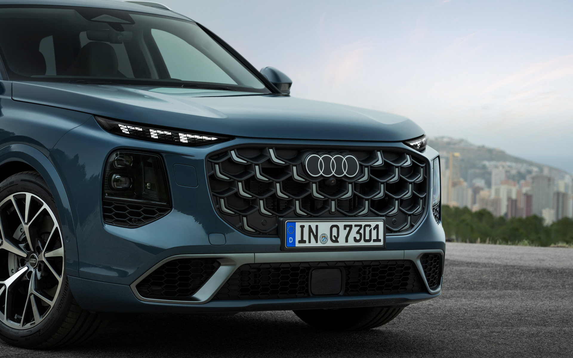 新型「Q7」