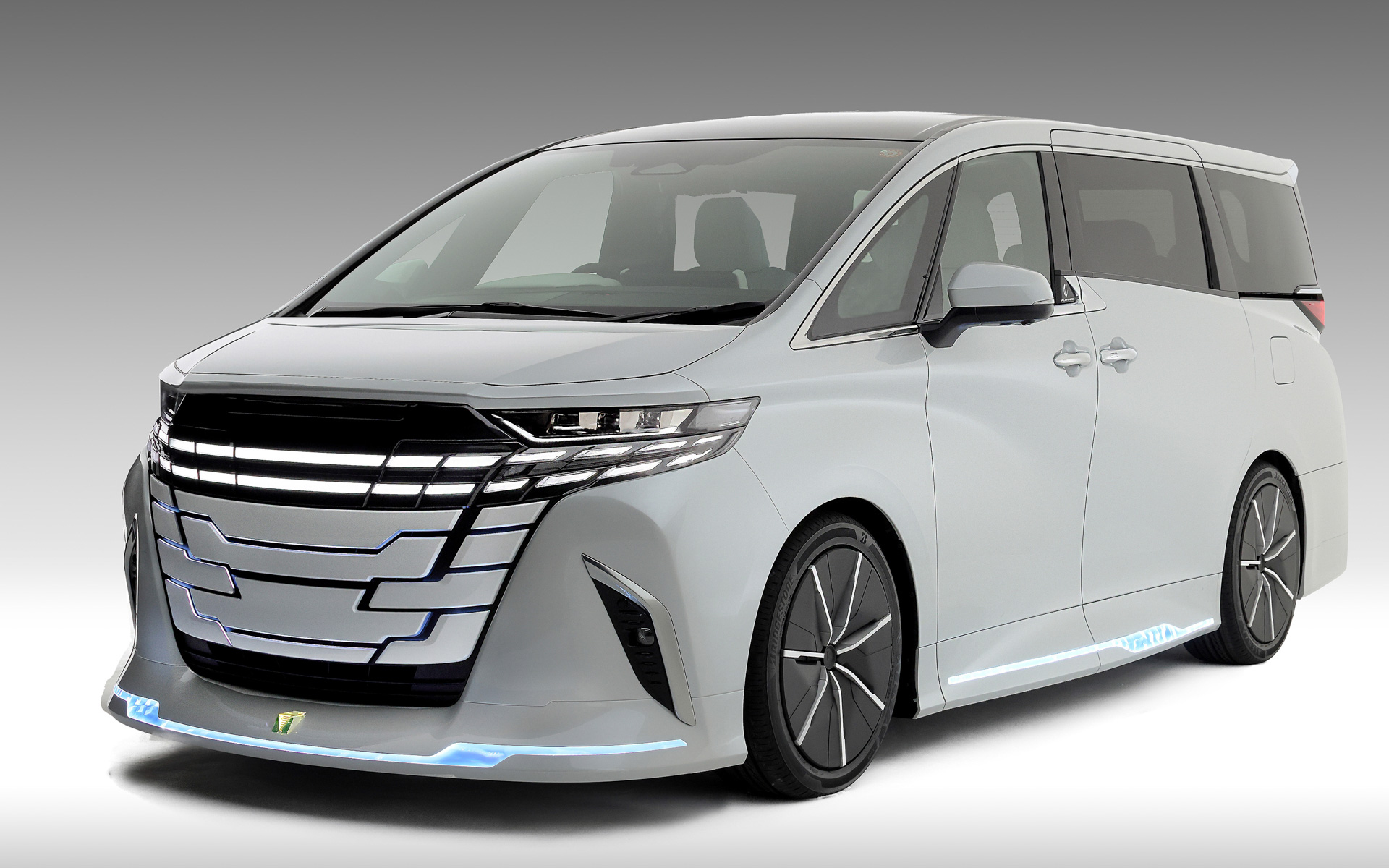 ALPHARD MODELLISTA CONCEPT