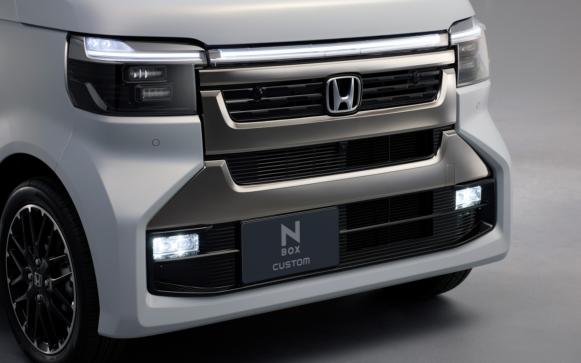N-BOXカスタム