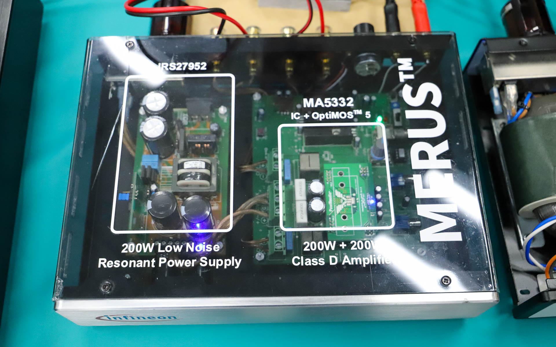 聞き比べに使われたインフィニオンのMERUS クラスDオーディオアンプ