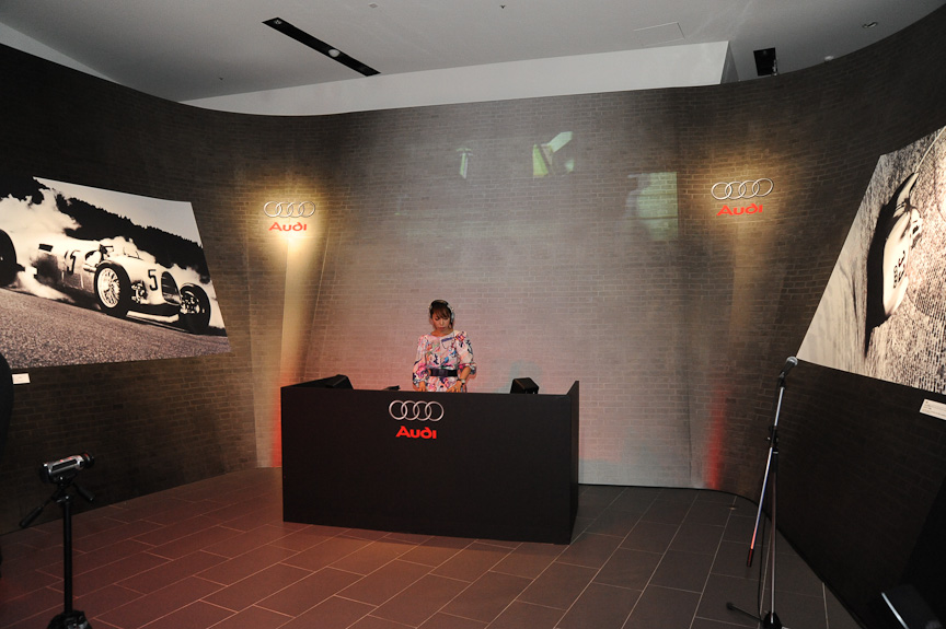 R8に至るアウディのスポーティーカーの歴史も見ることができる