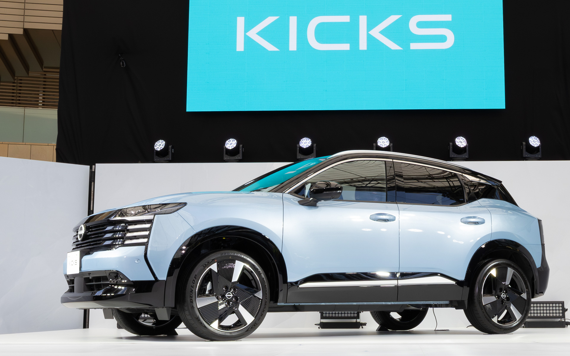 国内向けとして初の第3世代e-POWER搭載車となる新型「キックス」