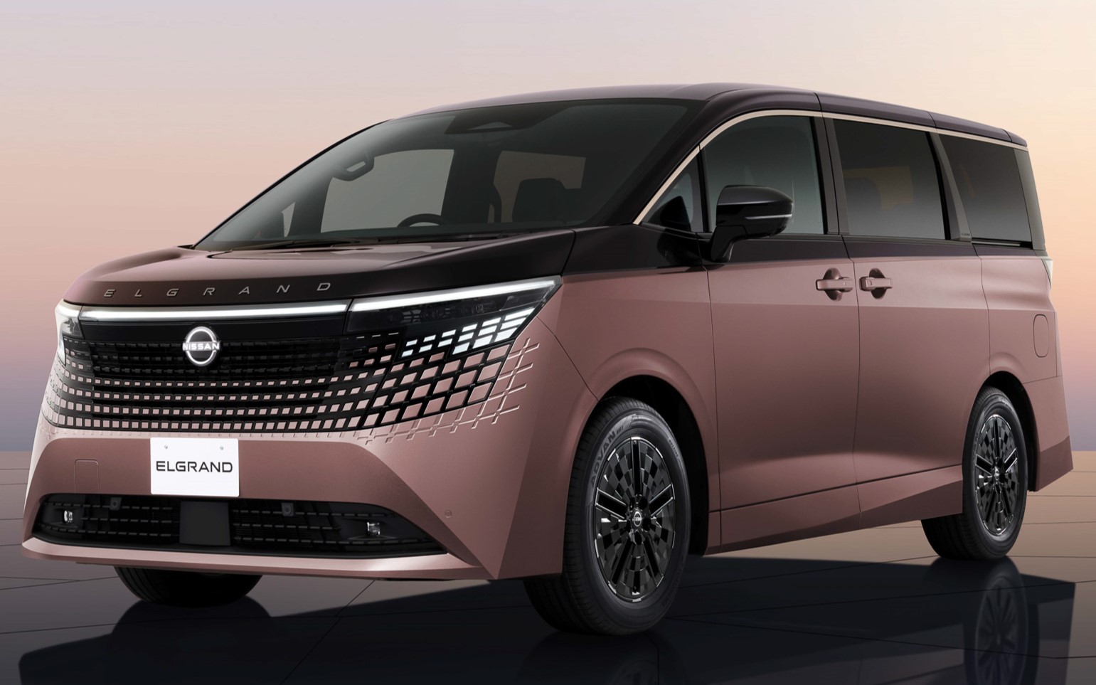 新型「エルグランド」
