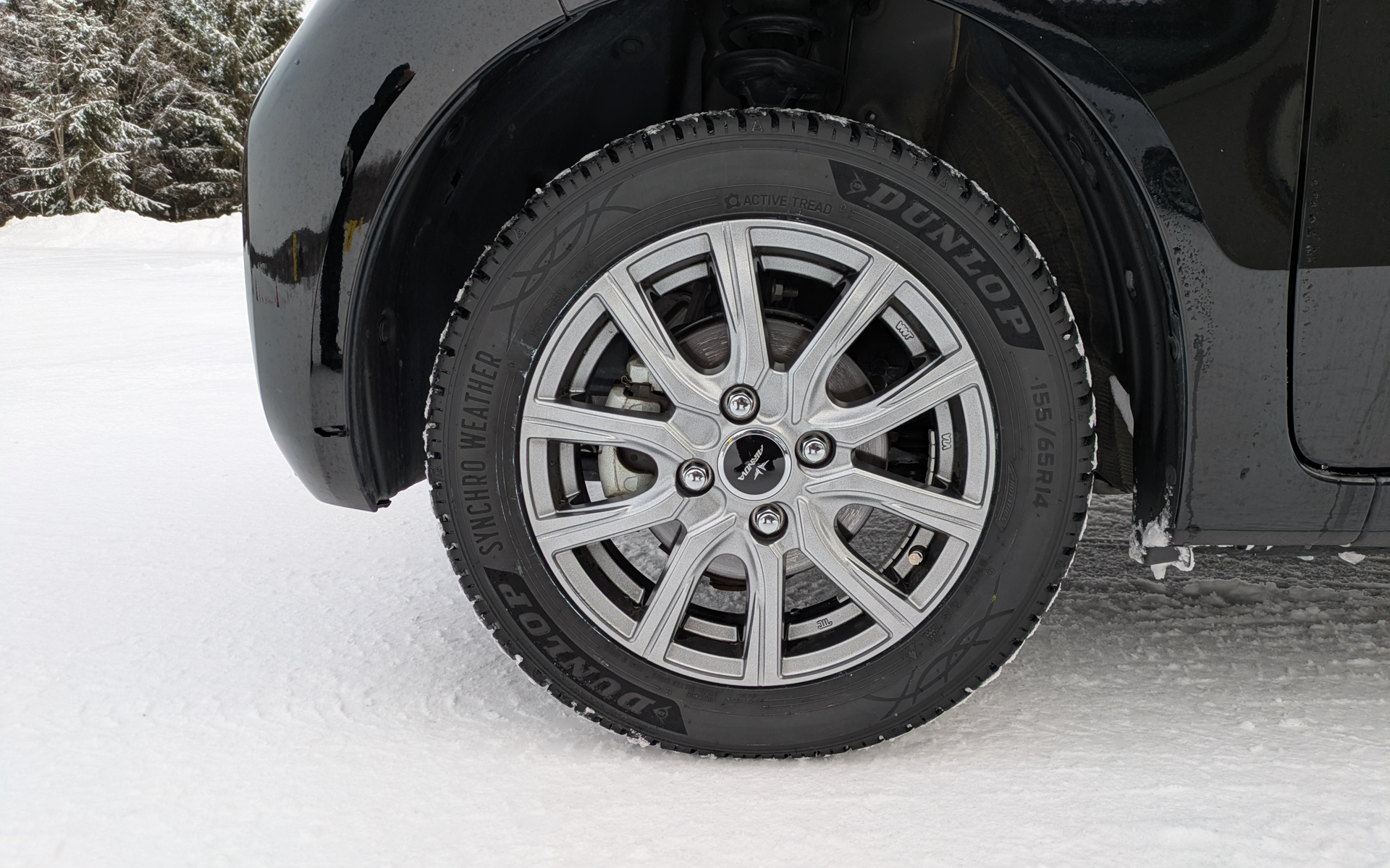 N-BOXの装着サイズは前後155/65R14