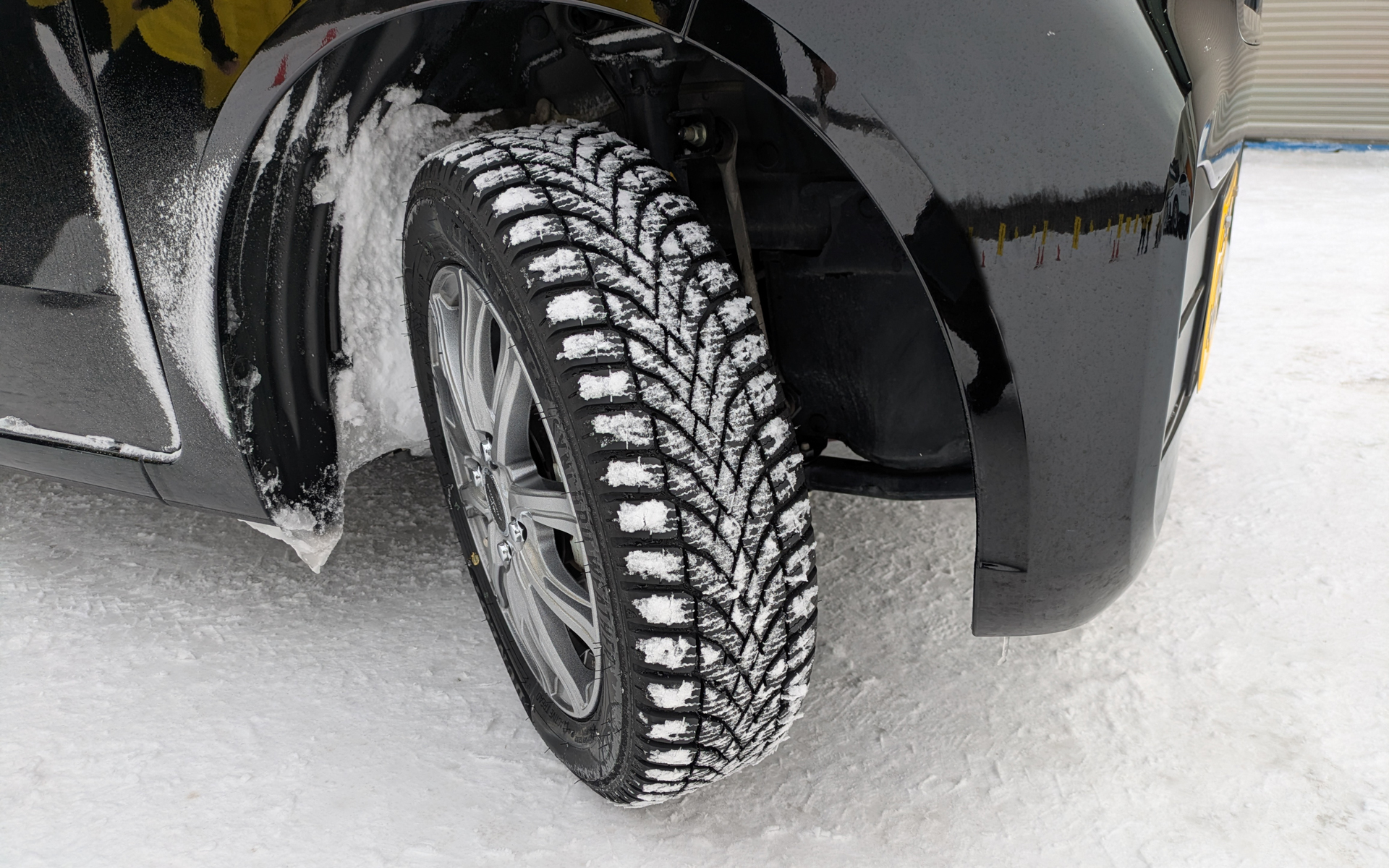 N-BOXの装着サイズは前後155/65R14