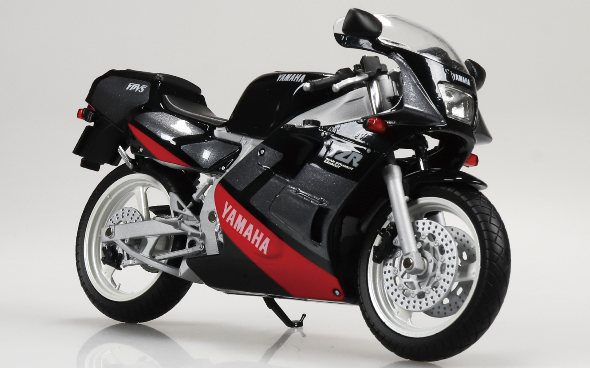 TZR250 '89 ブイマックスブルー/スターシルバー