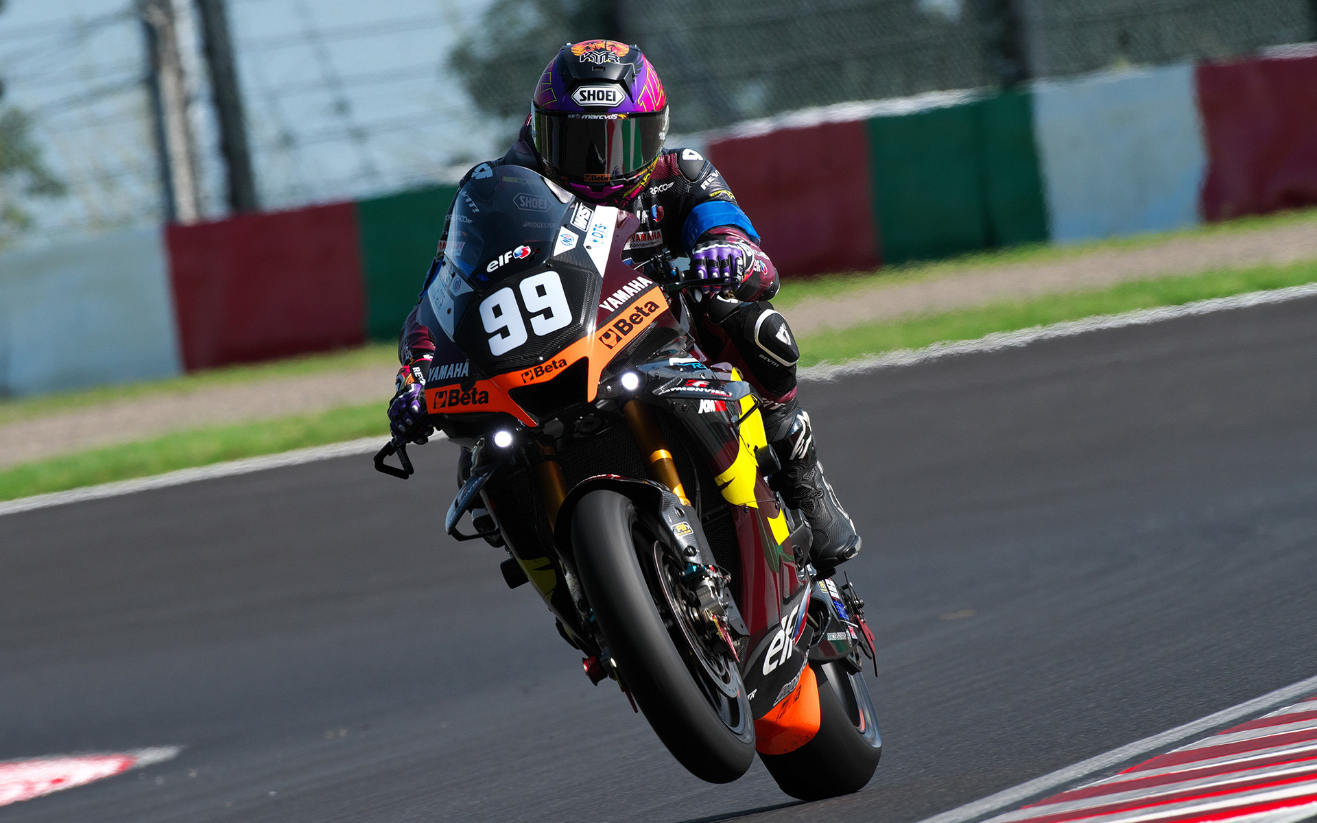 99号車Elf Marc VDS Racing Team/KM99（ランディ・ド・プニエ／フロリアン・マリノ／アレッサンドロ・デルビアンコ、YZF-R1、BS）