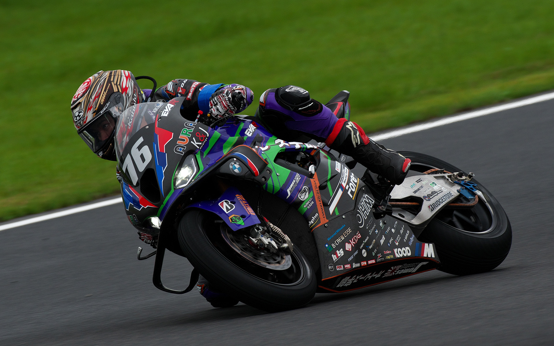 76号車AutoRace Ube Racing Team（浦本修充／シルバン・ギュントーリ／ハンネス・スーマー、M 1000 RR、BS）