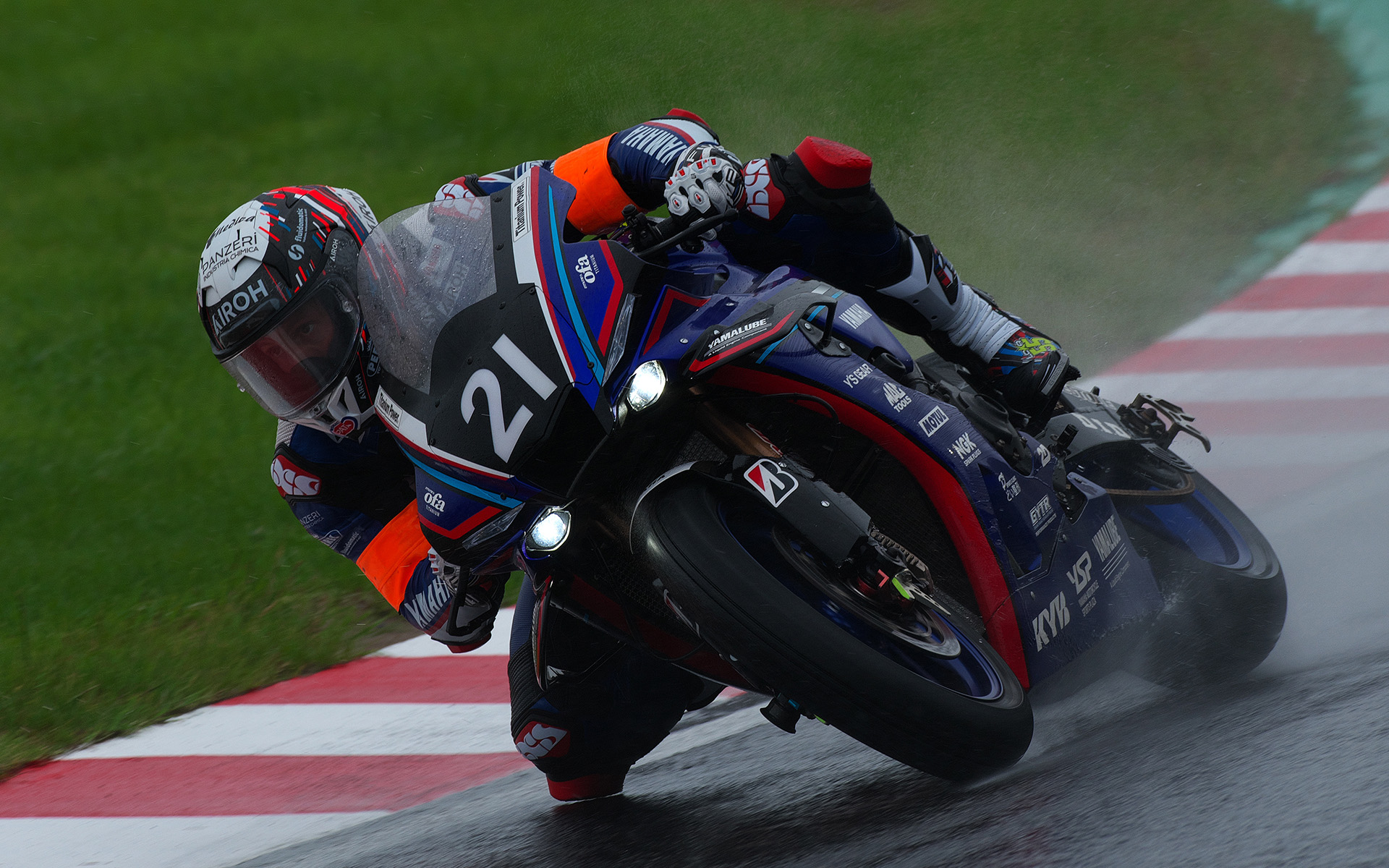 21号車YAMAHA FACTORY RACING TEAM（中須賀克行／ジャック・ミラー／アンドレア・ロカテッリ、YZF-R1、BS）