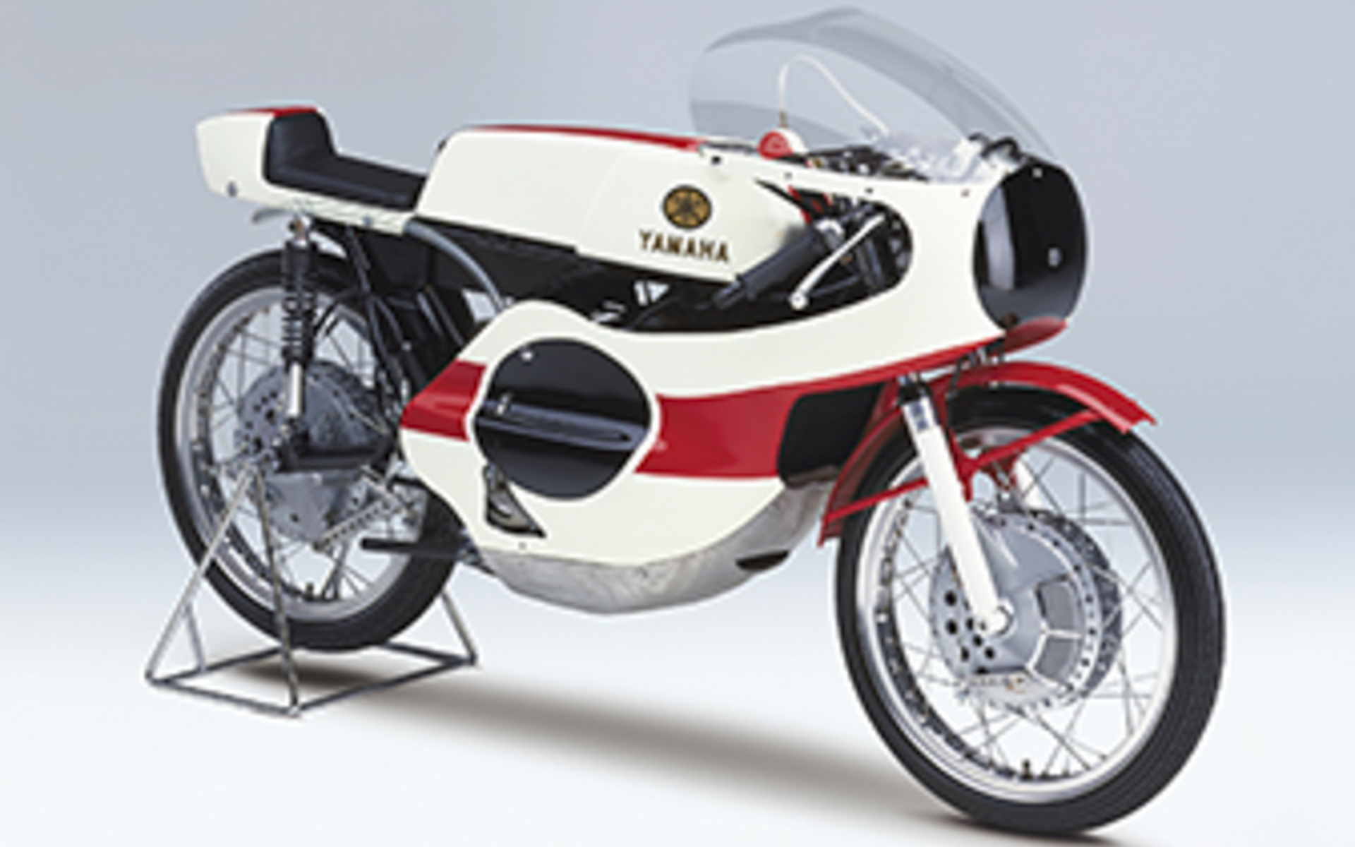 Yamaha RA97（1966年）ビル・アイビー選手 マン島TTレース初優勝