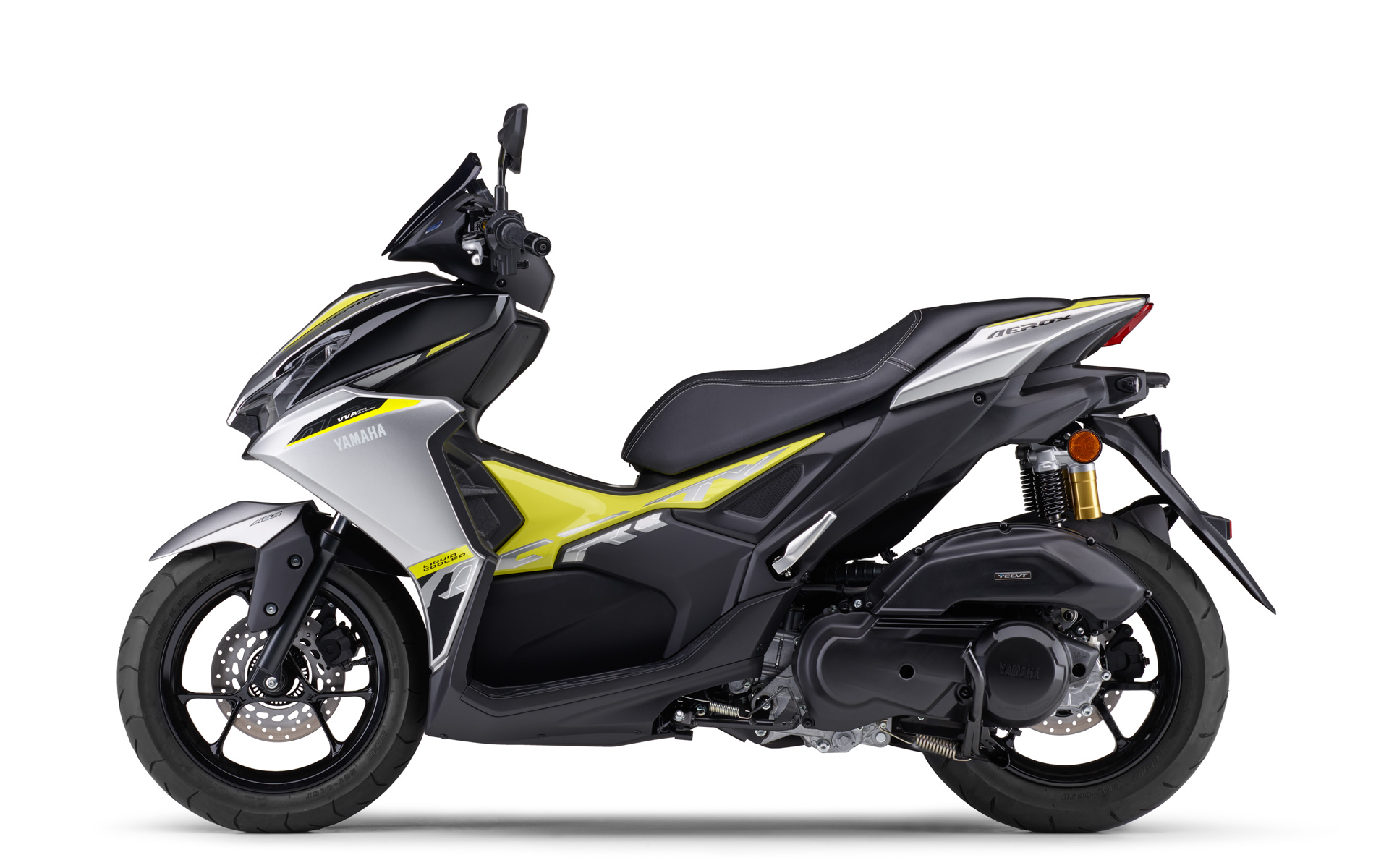 「AEROX ABS」シルバー