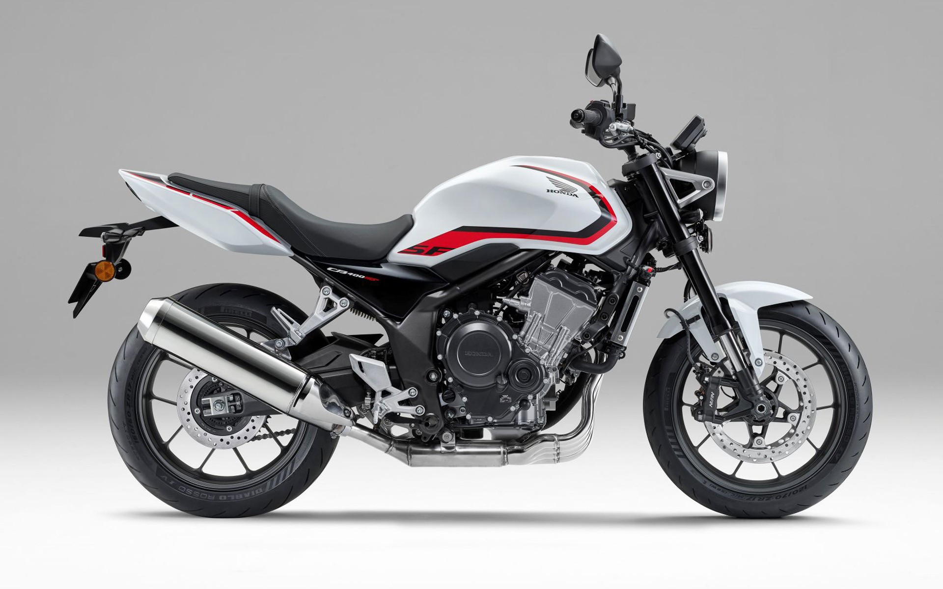 CB400 SUPER FOUR E-Clutch（ロスホワイト）