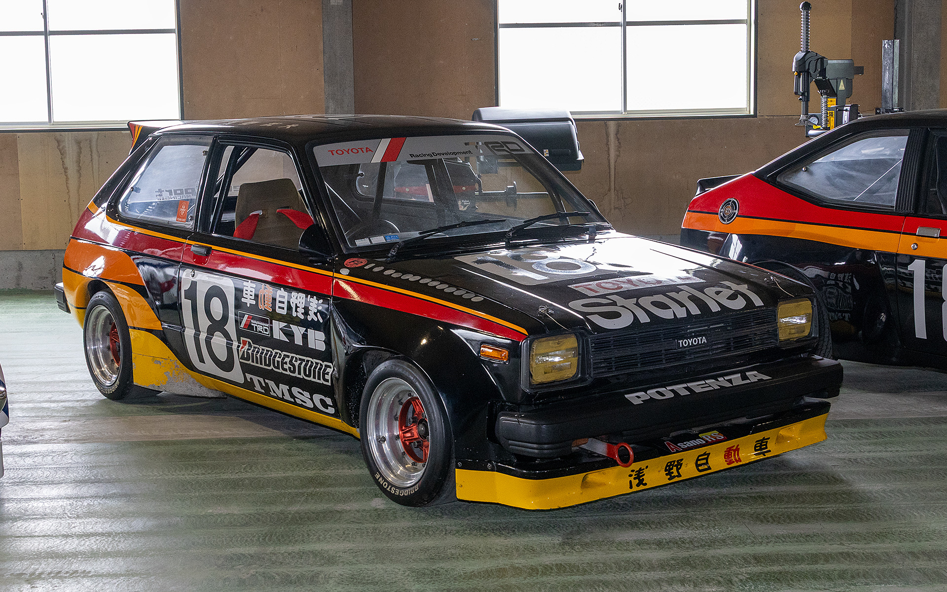 1988年のマイナーツーリング仕様のKP61スターレット