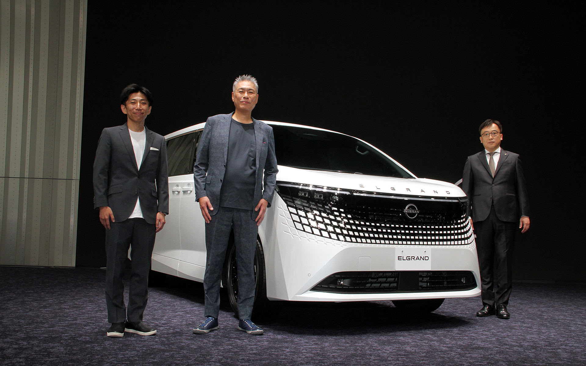 新型「エルグランド」の発売記念イベントを開催