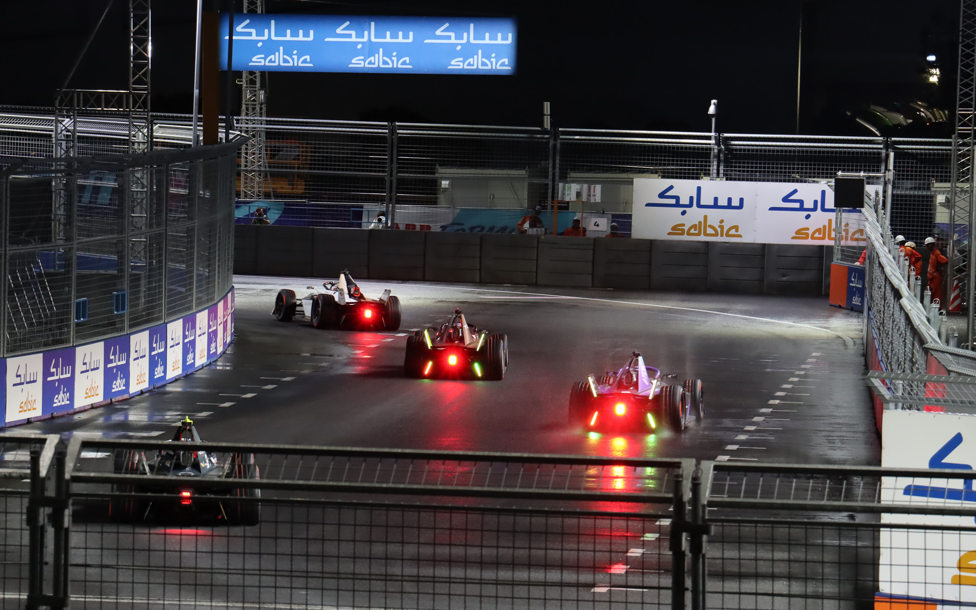 第15戦・決勝レースの走行シーン