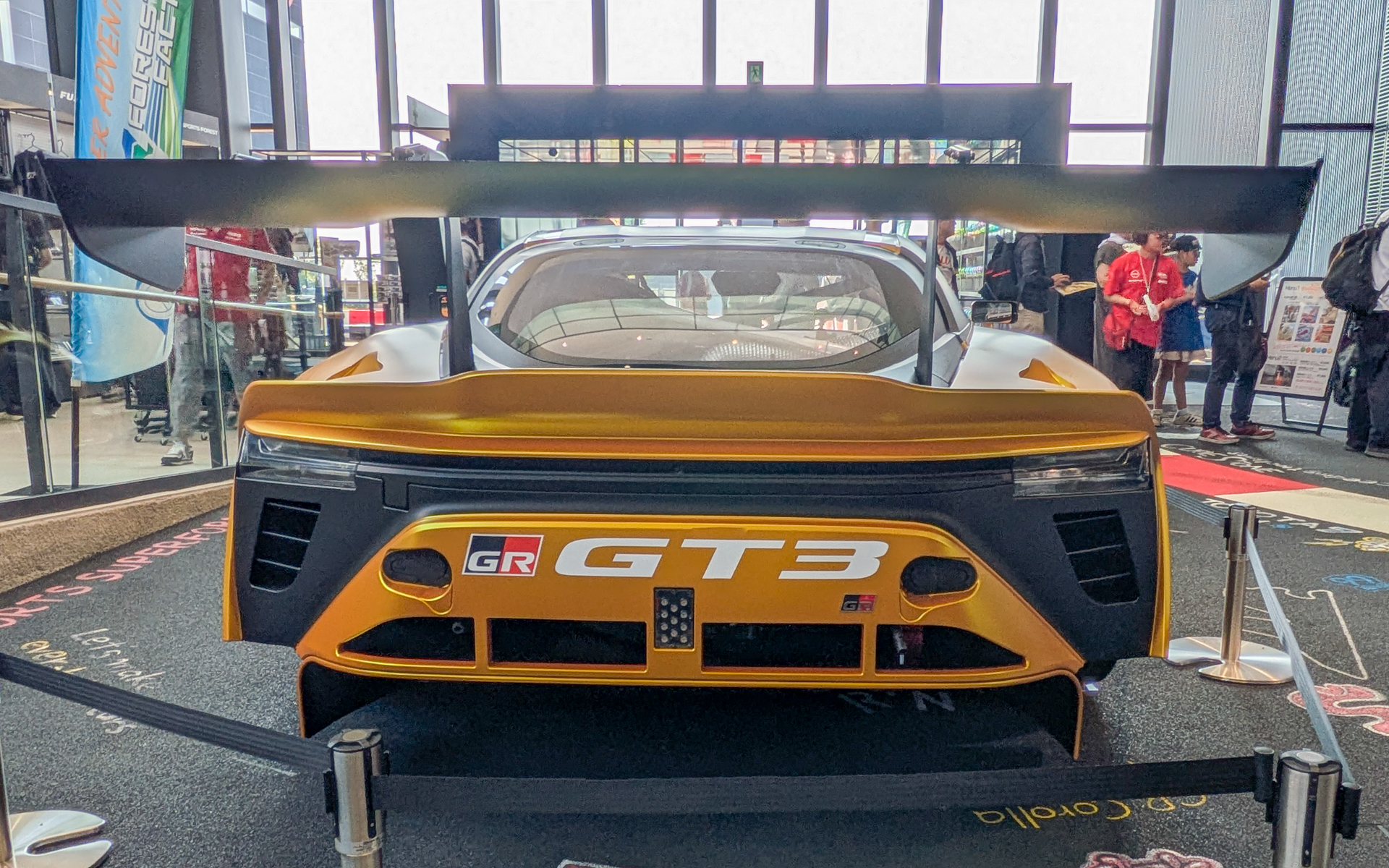 FIA GT3規格の新型レーシングカー「GR GT3」