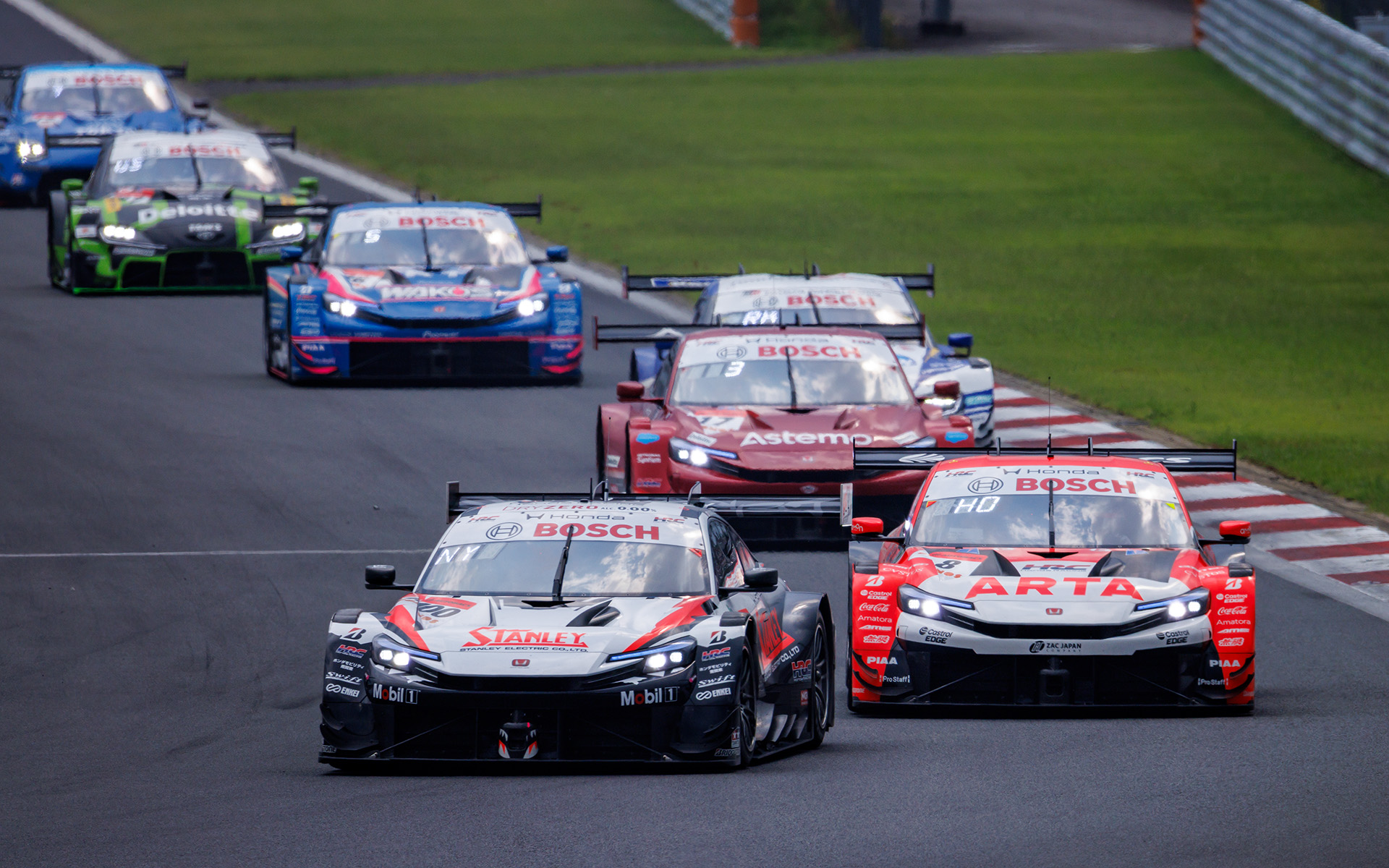 プレリュードGTが上位を走る姿が印象的だったスーパーGT第4戦富士