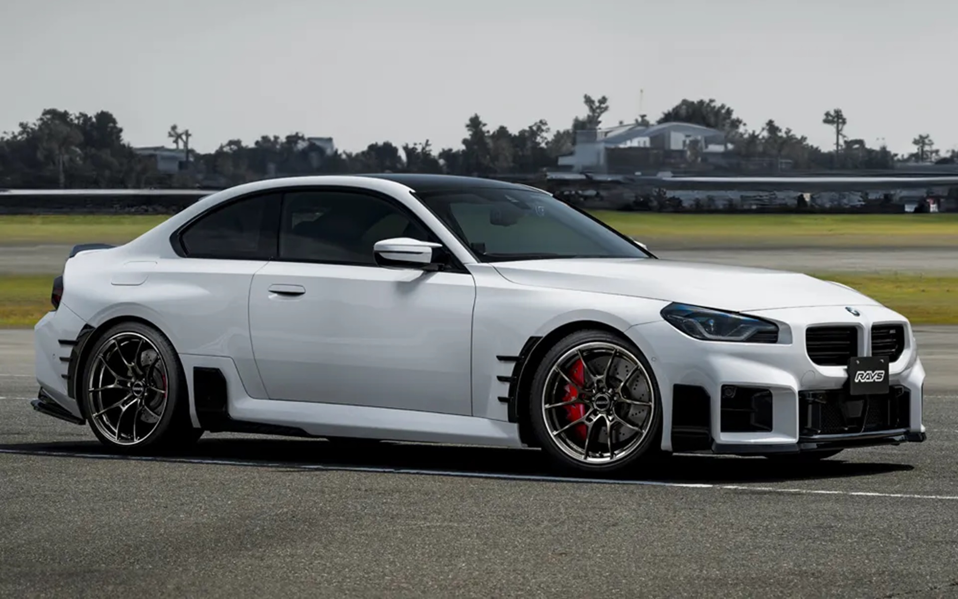 ボルクレーシング「G025 SZエディション」×BMW「M2（G87）」